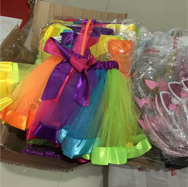 กระโปรงฟรุ้งฟริ้งแฟนซีสีรุ้ง