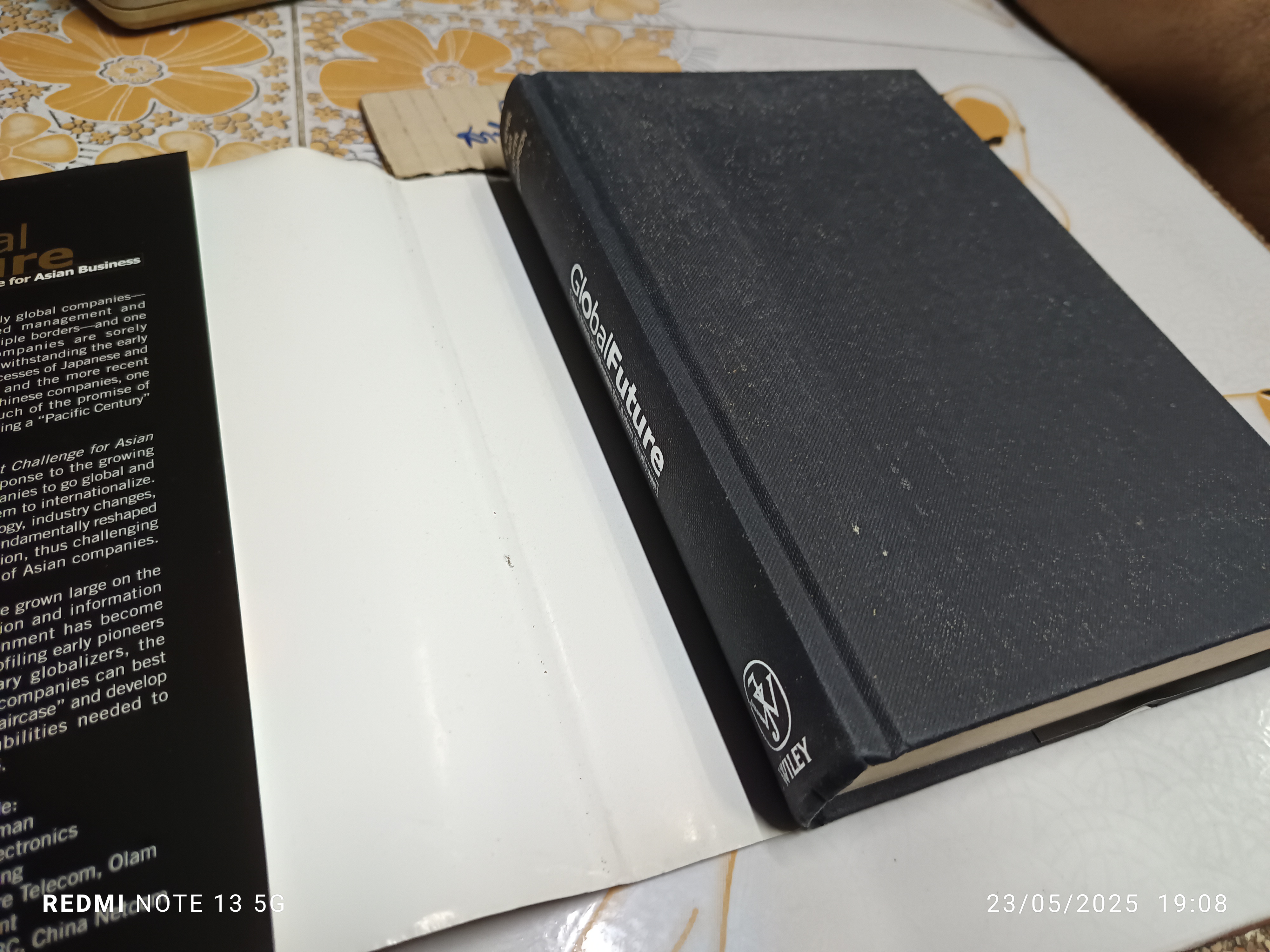 Global Future : The next challenge for Asian business John Wiley & Sons (Asia), 2005