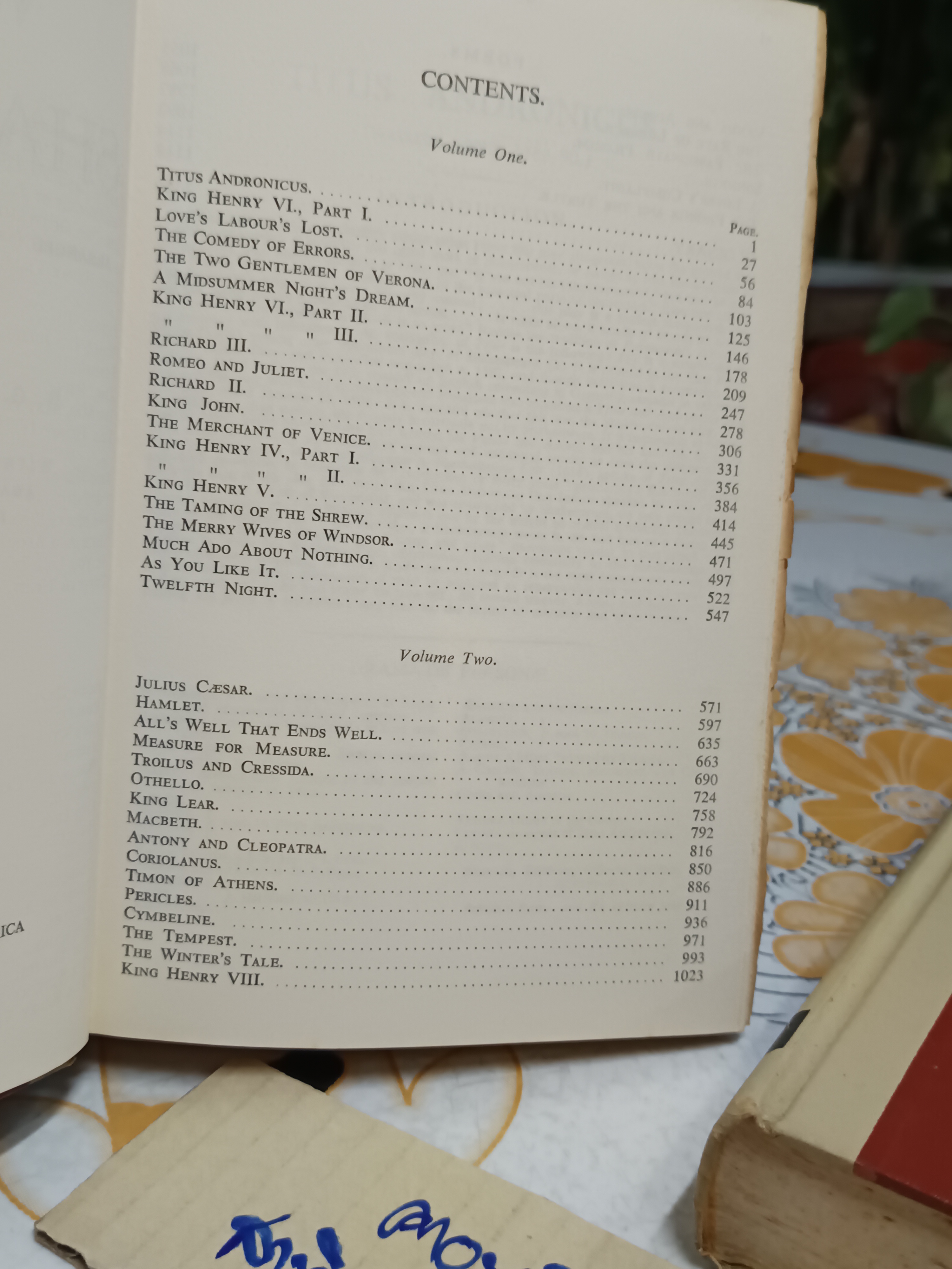 The Complete Works of William Shakespeare volume 1-2 (2 Books)