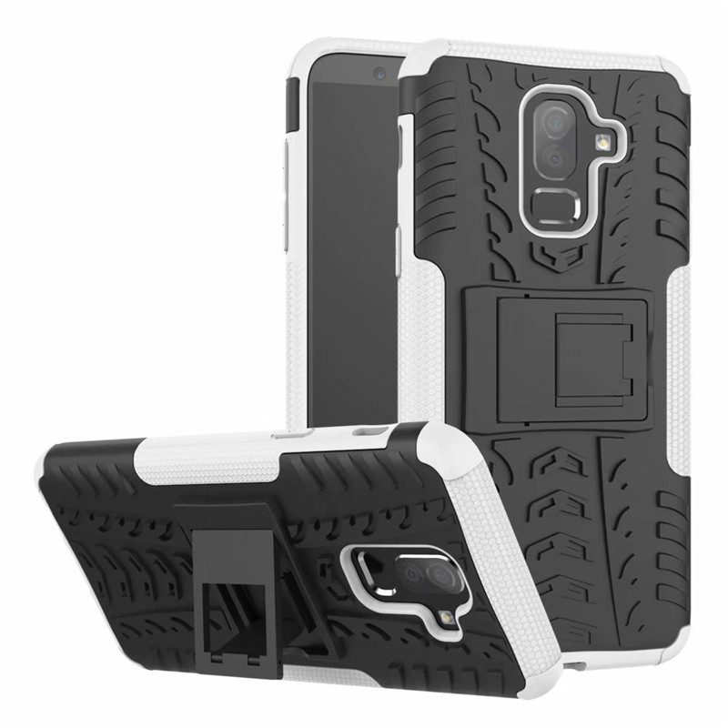 เคส Samsung Galaxy J8 (2018) #เคสฝาหลังกันลื่น Cool Tyre Pattern Kickstand (PC + TPU)