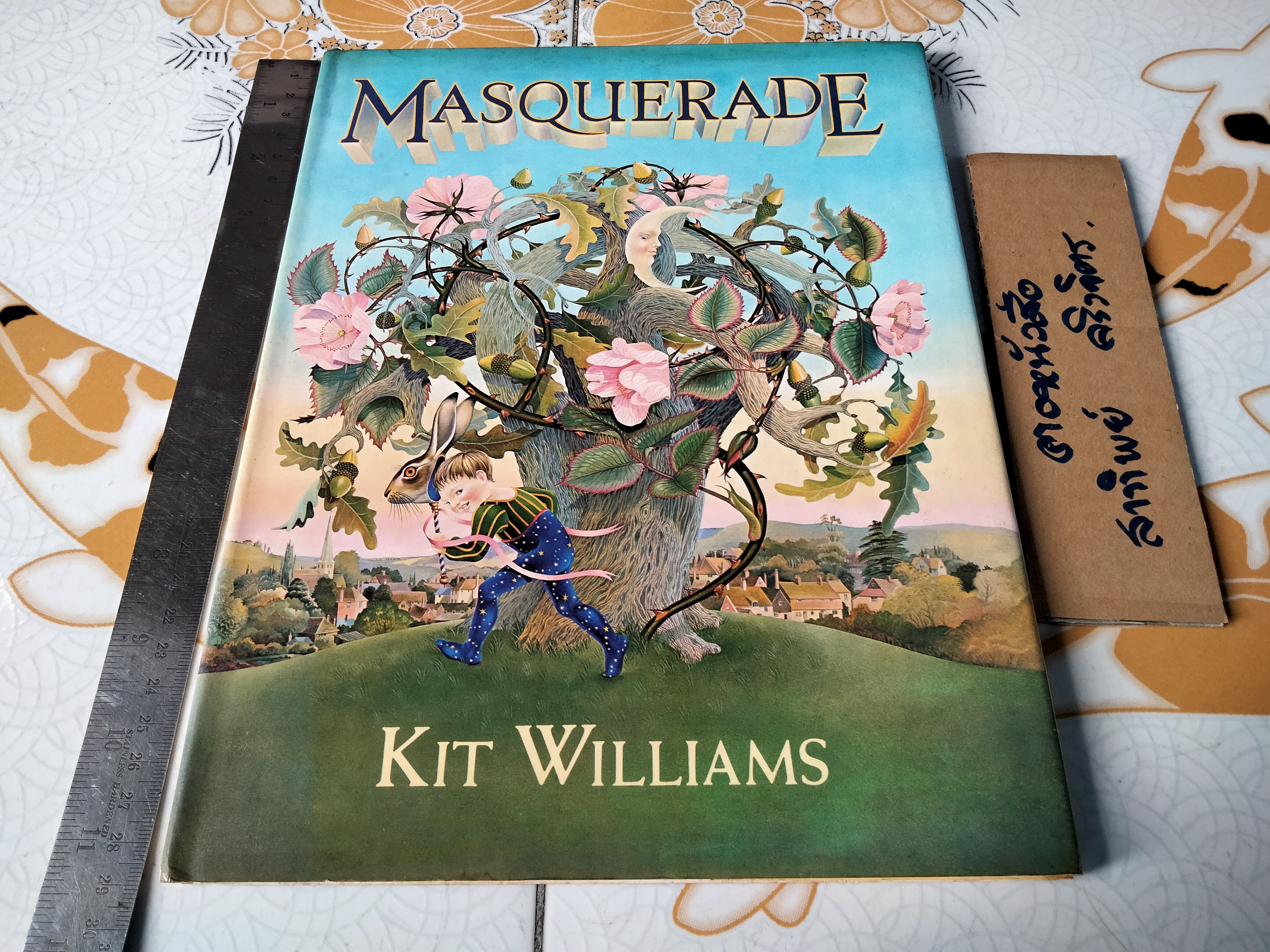 MASQUERADE และผลงานของ KIT WILLIAMS อีก 1 เล่ม (ขายรวม 2 เล่ม)