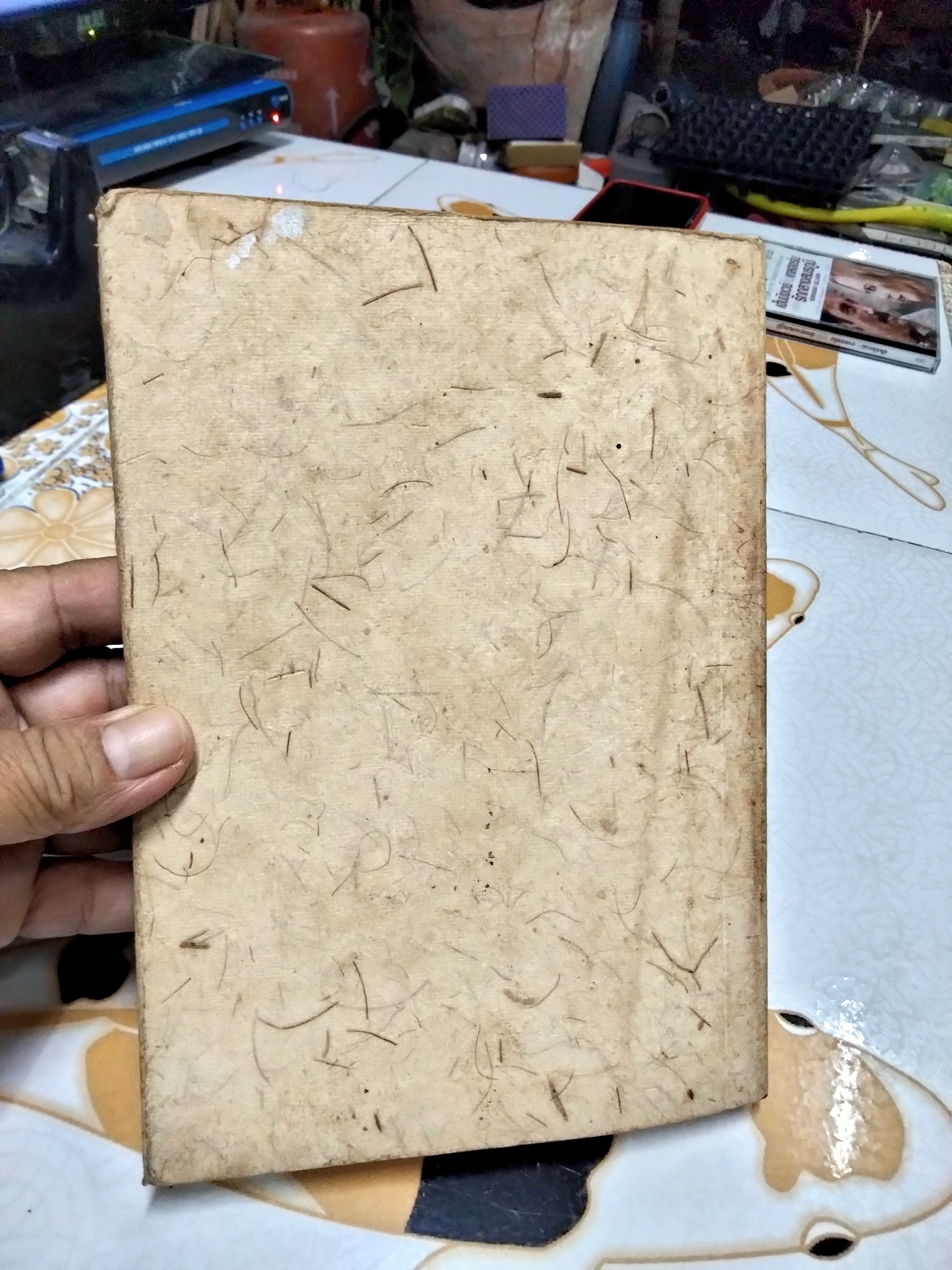 วงกลมกลับหัว - อาจารย์เซน (ต้าหุย) กิลเบิร์ต , อาจารย์โสรีช์ โพธิ์แก้ว แปล พิมพ์ครั้งแรก สิงหาคม 2533 **สินค้าหมด**