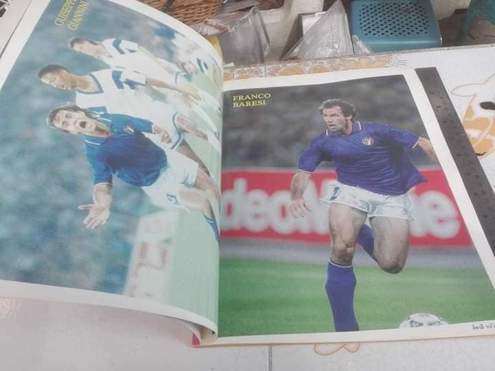 อิตาลี ITALIA' 90 หนึ่งในยอดทีมโลก - หนังสือ การ์ตูนล้วน **สินค้าหมด*"