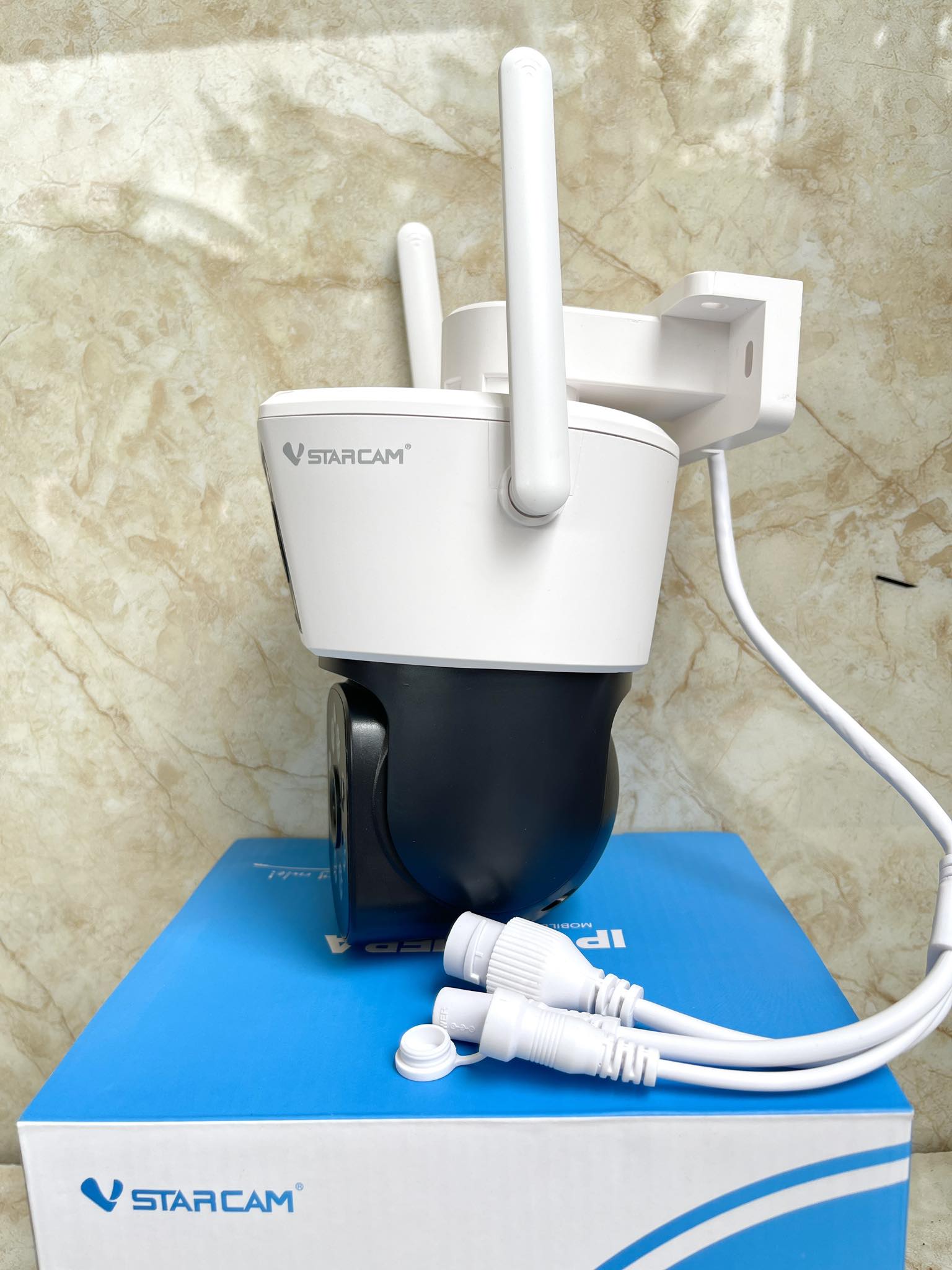 vstarcam Vstarcam กล้องวงจรปิดกล้องใช้ภายนอก(กล้องเลนส์คู่ )มีไวไฟในตัว รุ่นC662DR กันน้ำ/ทนฝุ่น/ทนแดด ใหม่ล่าสุด ขาว