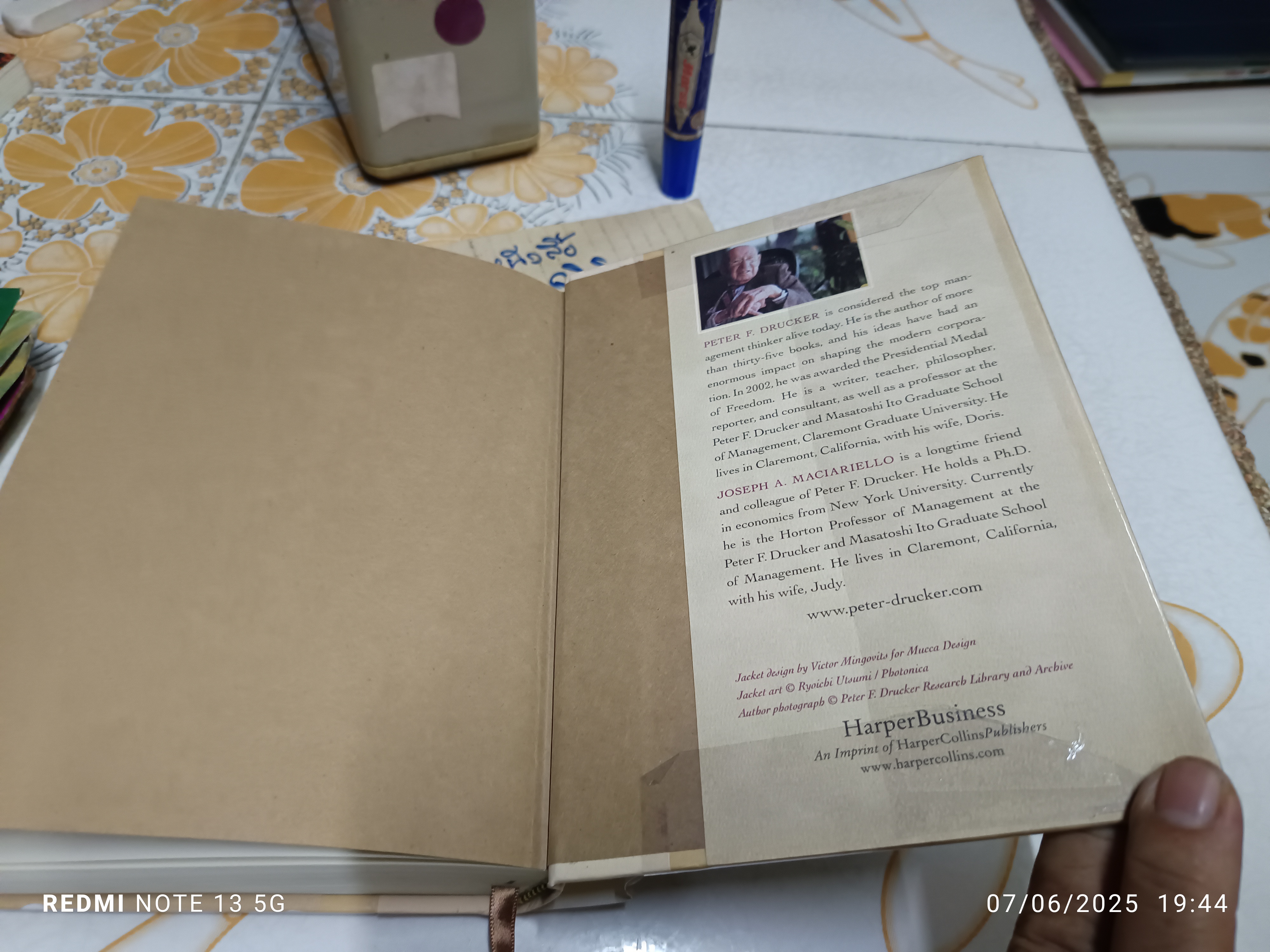 The Daily Drucker : 366 Days of Insight and Motivation for Getting the Right Things Done By Peter F. Drucker