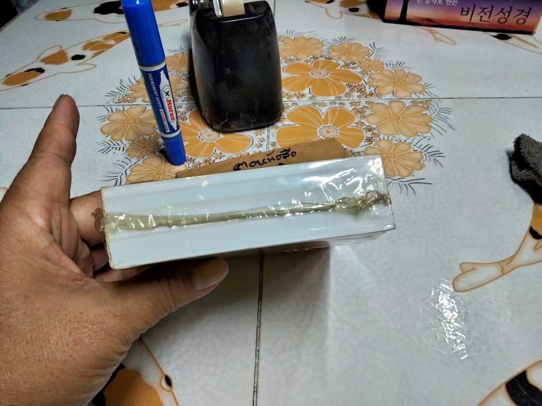 พจนานุกรม ฝรั่งเศส-ไทย (ฉบับปรับปรุง) ผู้เขียน ศ.คุณหญิง, จินตนา ยศสุนทร (มือหนึ่งในซีล)