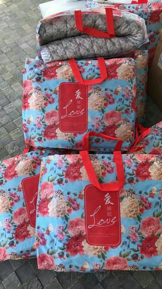 ผ้ารองคลานสำหรับเด็กทรงเหลี่ยม