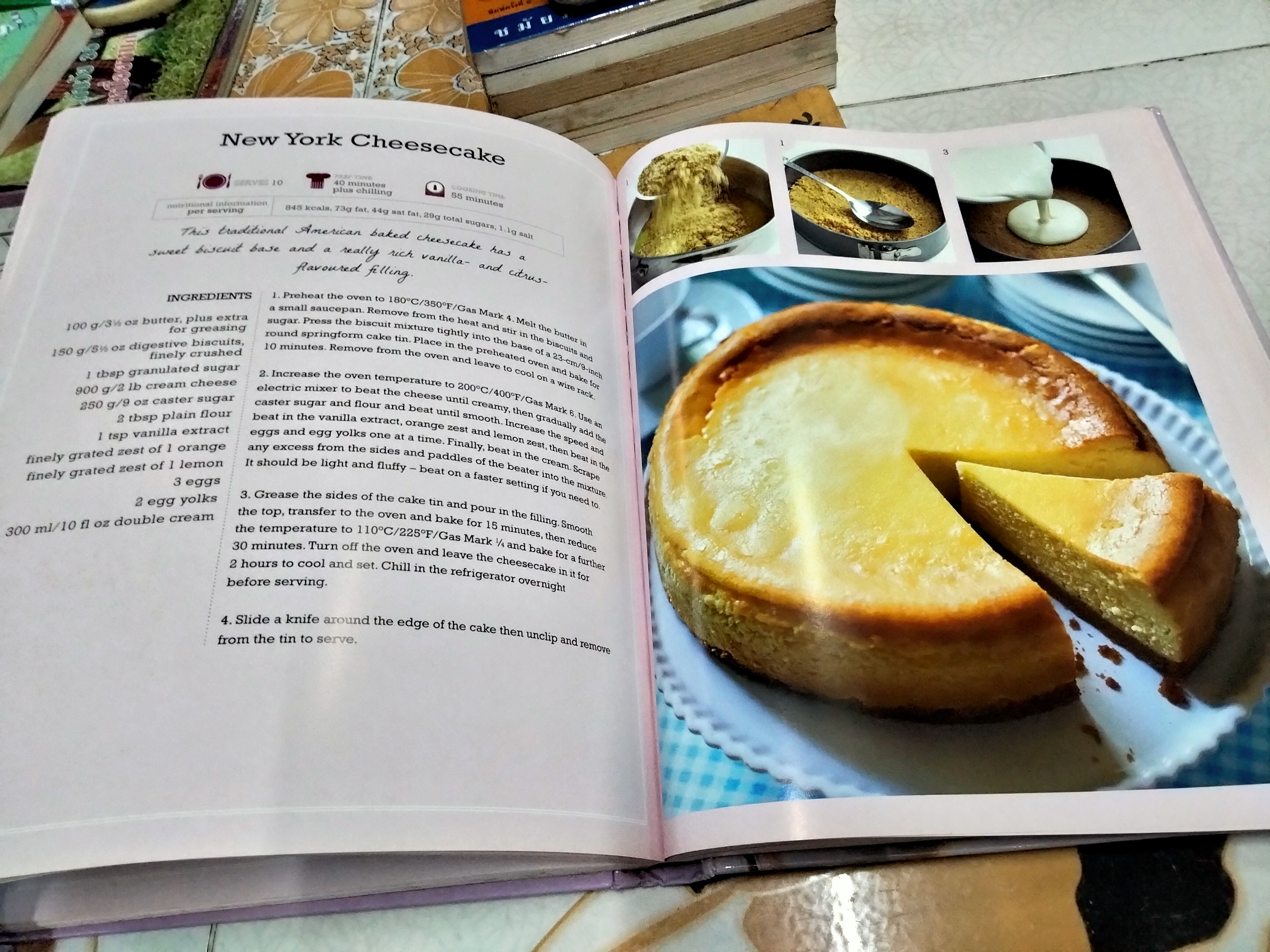 THE EASY WAY BAKING (ปกแข็ง พร้อมใบหุ้มปก)