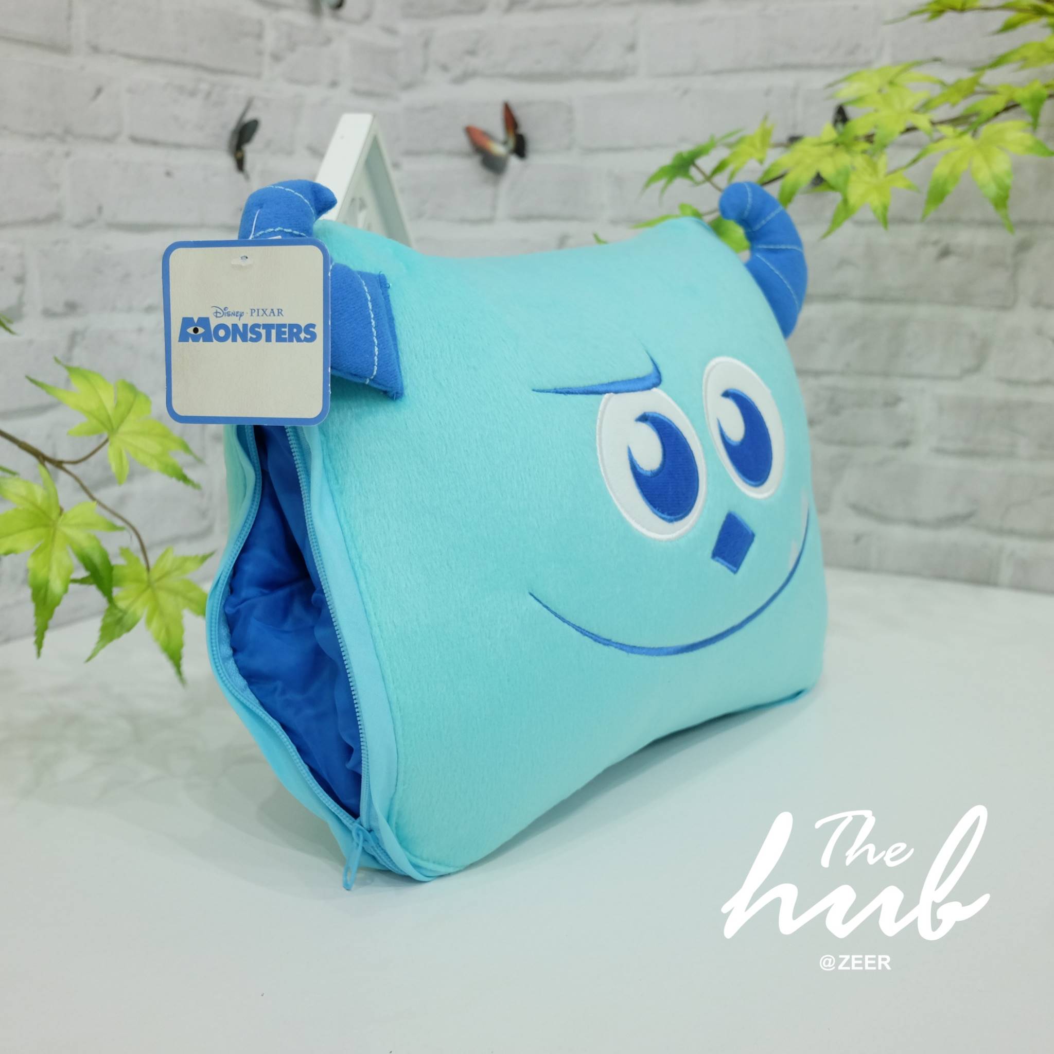 หมอนผ้าห่ม monster inc