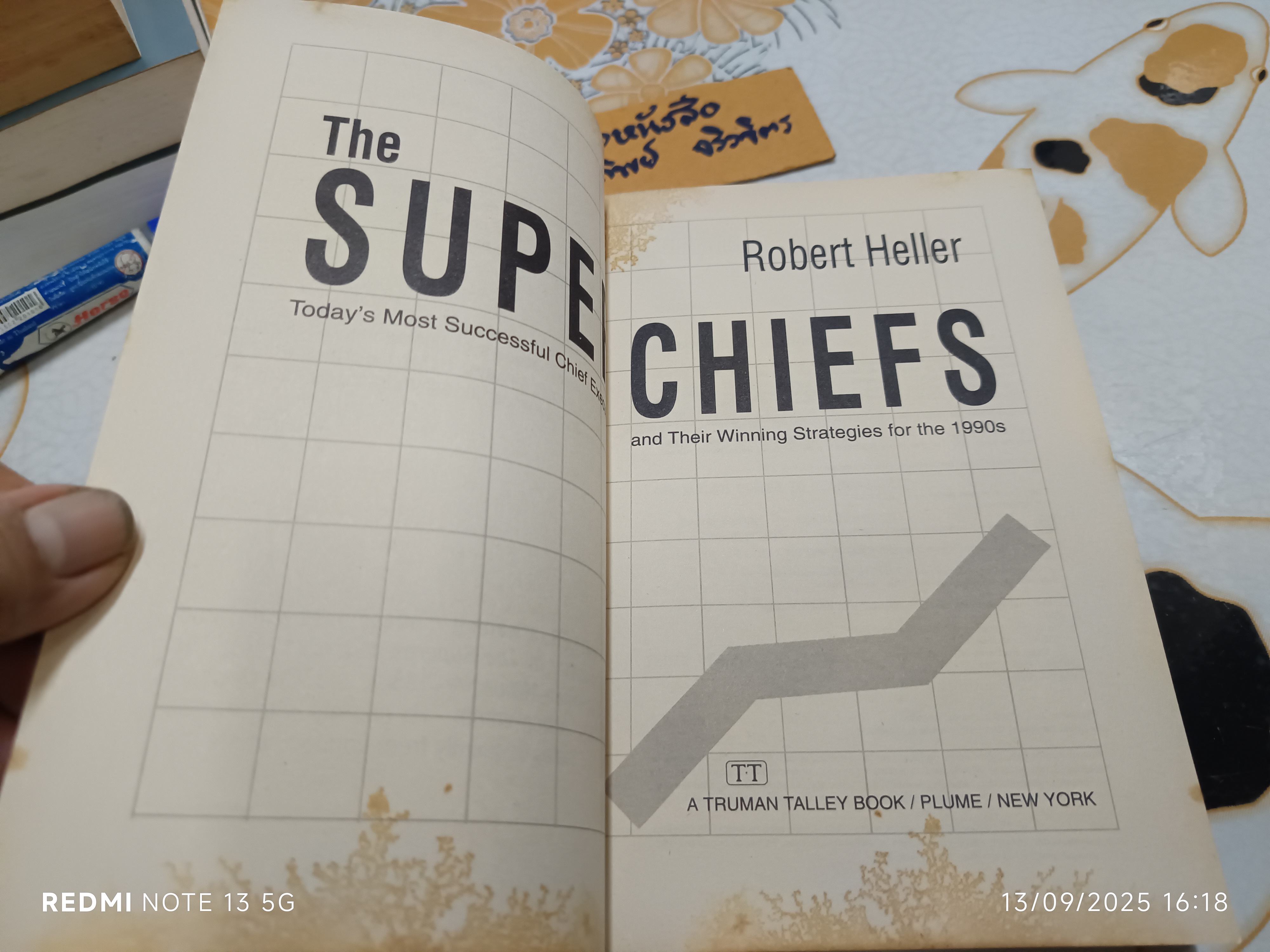 The Super Chiefs โดย Robert Heller 1993