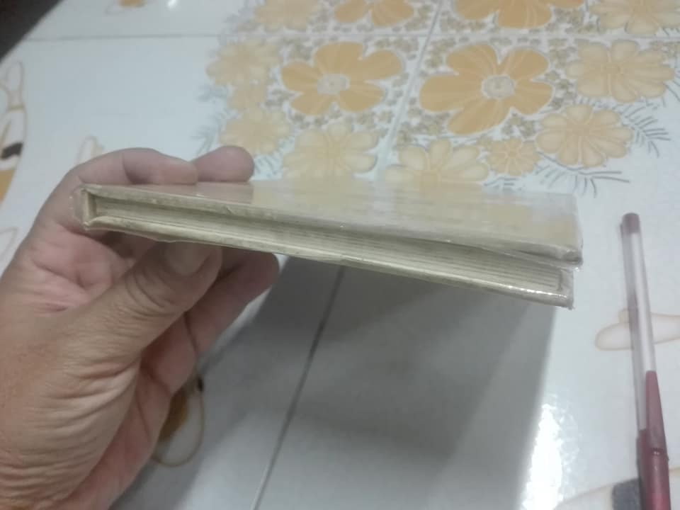 เจ้าชายน้อย ( The Little Prince) ฉบับรำลึกครบรอบ 50 ปี การจากไปของ อังตวน เดอ แซงเตกซูเปรี แปลโดย อริยา ไพฑูรย์ **สินค้าหมด**