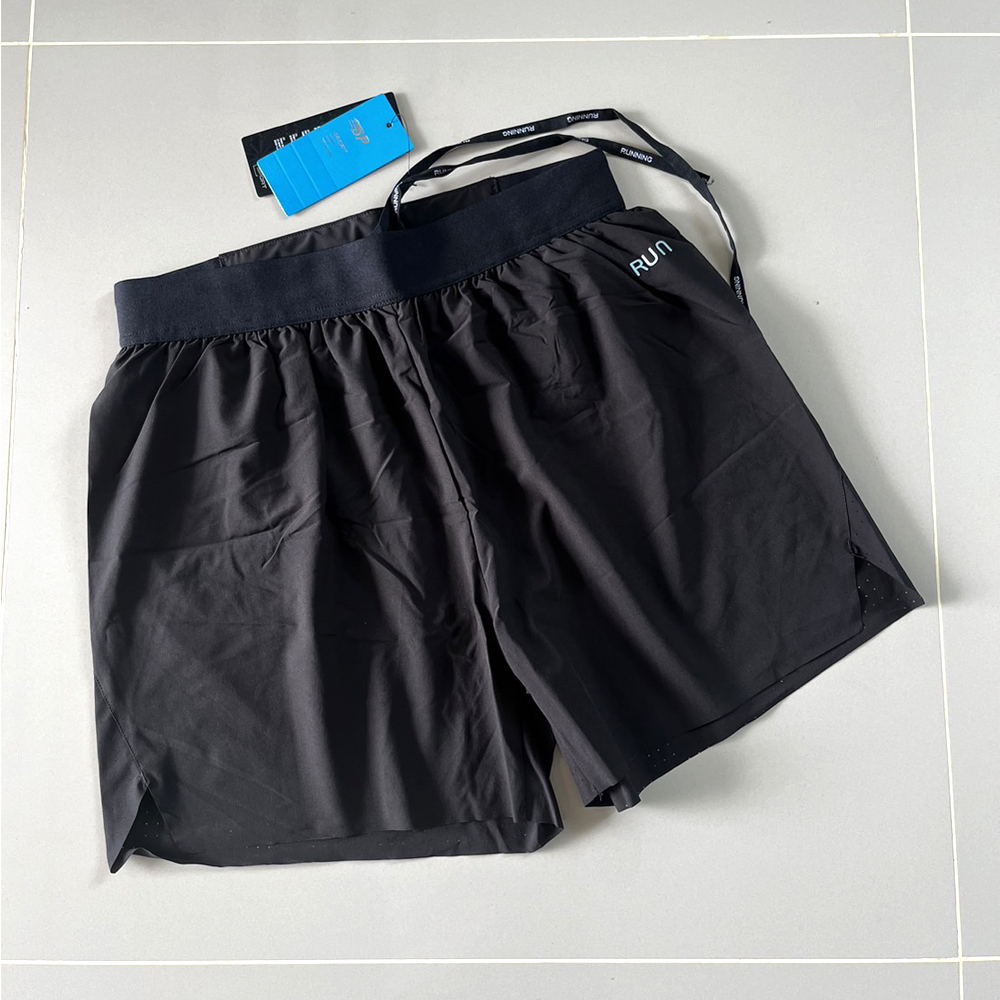 กางเกงวิ่ง 5" สำหรับวิ่งมาราธอน ออกกำลังกายผ้าน้ำหนักเบา ระบายอากาศดีแห้งไว (F45)