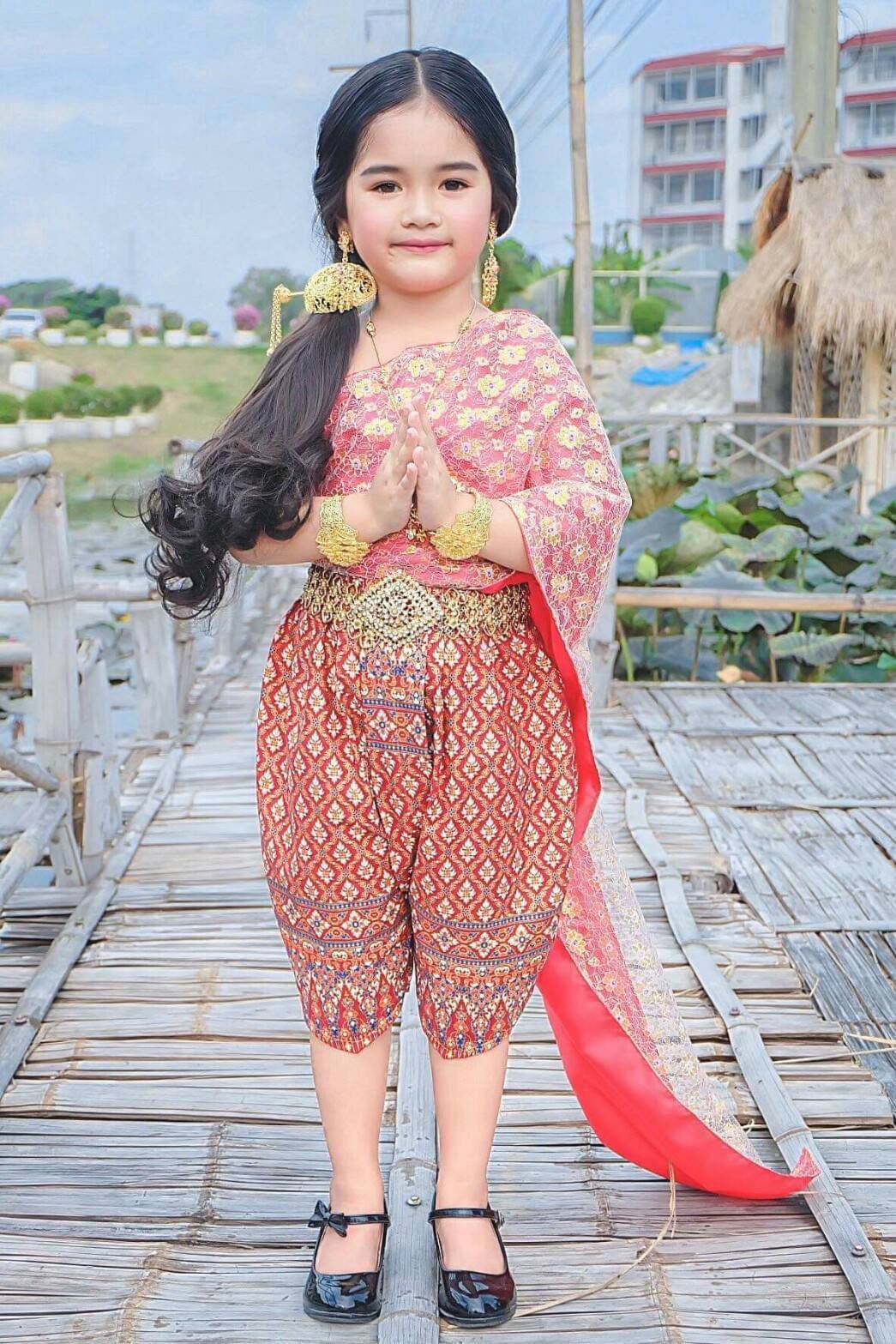 ชุดไทยเด็กหญิง set สไบกับโจง