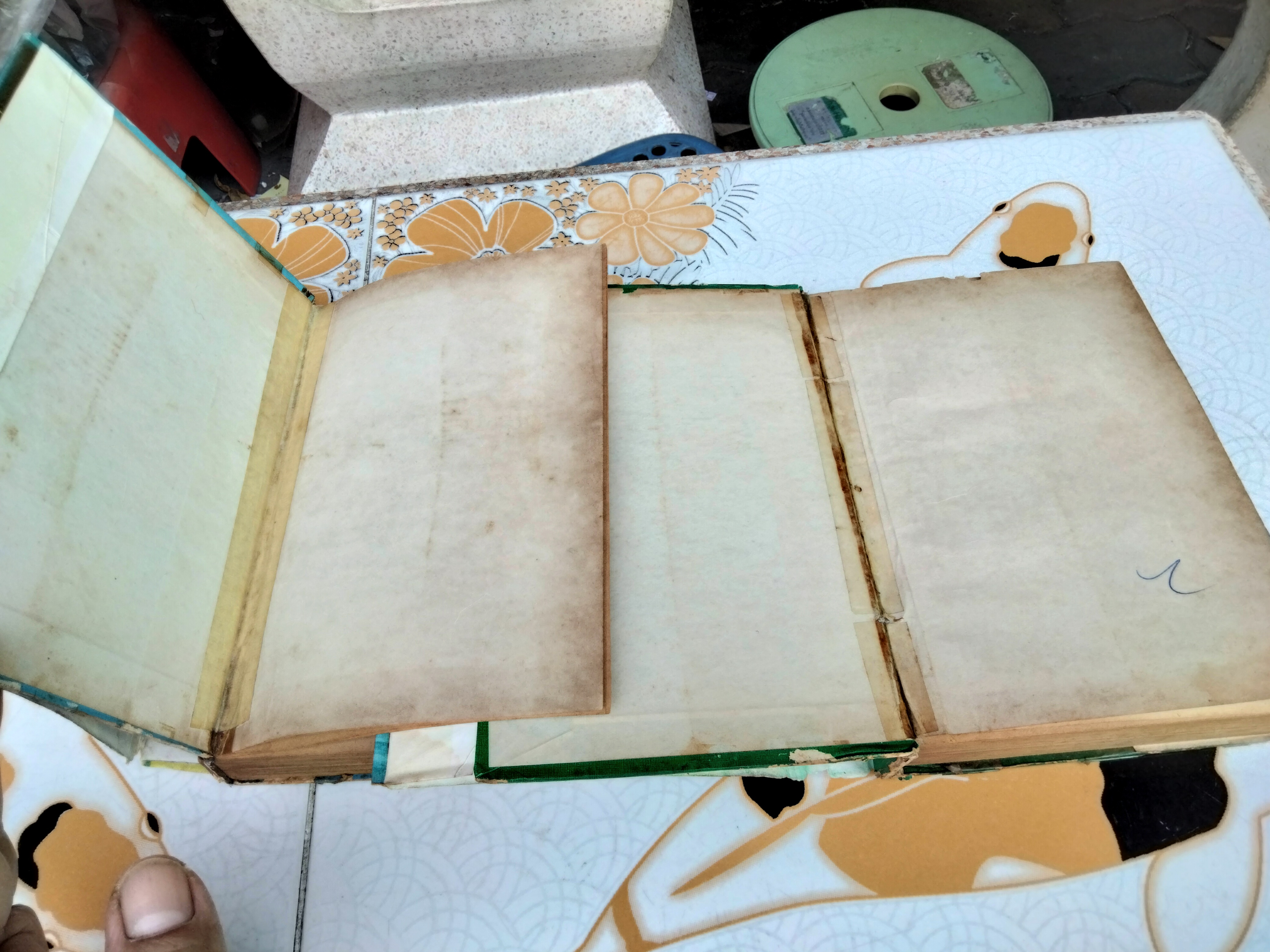 ไม่มีคำตอบจากทุ่งไหหิน (ปกแข็ง 2 เล่มจบ) / สยุมภู ทศพล **สินค้าหมด**