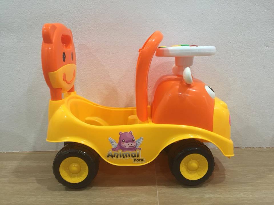 รถขาไถ หน้าฮิปโป