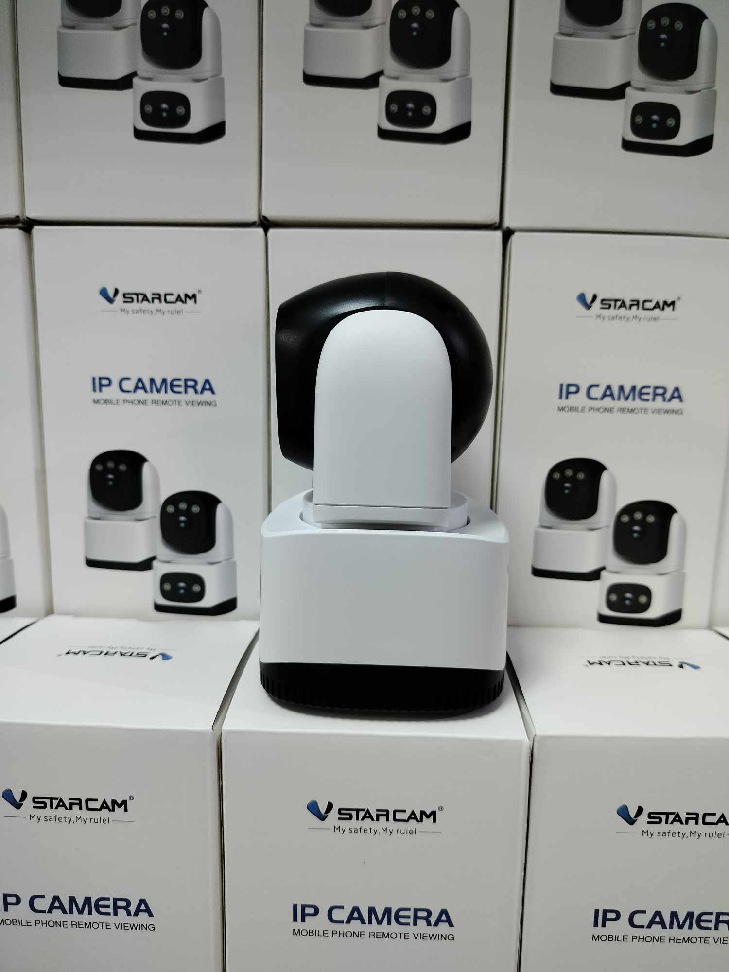 Vstarcam Vstarcam กล้องวงจรปิดภายในแบบใส่ซิมการ์ด กล้อง2เลนส์ รุ่นCG995DR ความคมชัด2ล้านพิกเซล ขาว