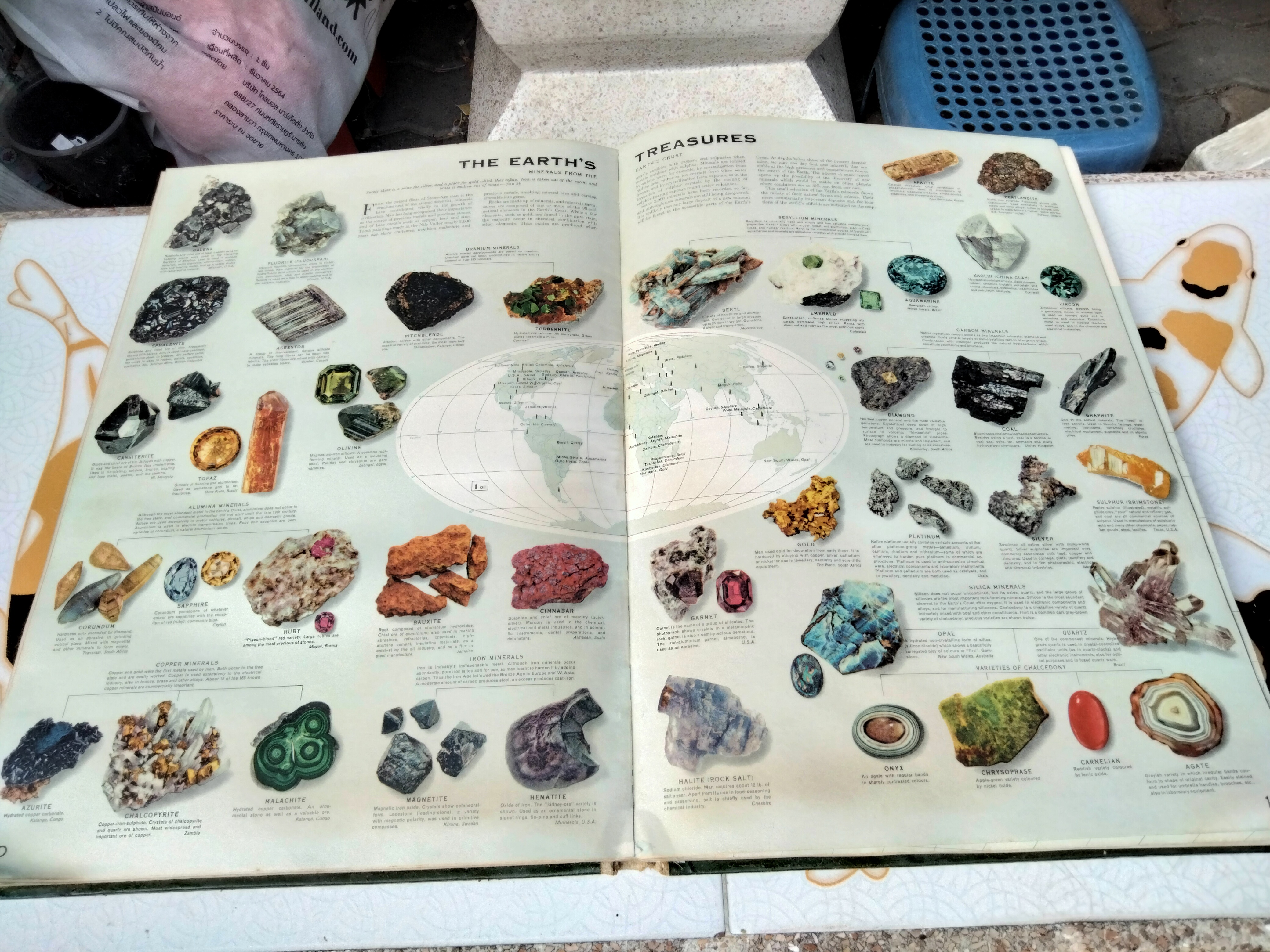 The Reader's Digest Great World Atlas . 1968 Second Edition