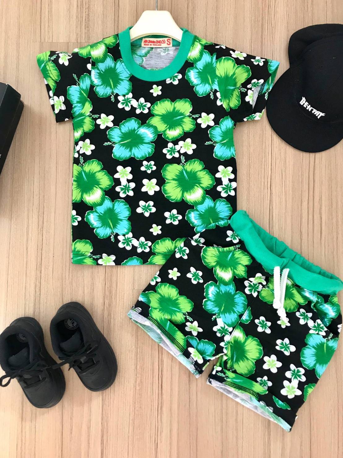 ชุดกางเกงเด็กลายดอกสดใส