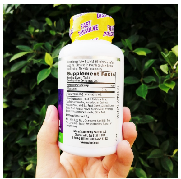 (Pre order) Natrol® Melatonin Fast Dissolve, Extra Strength Fall asleep faster 150 Tablets เมลาโทนิน 5 มิลลิกรัม ชนิด รสสตอเบอรี่
