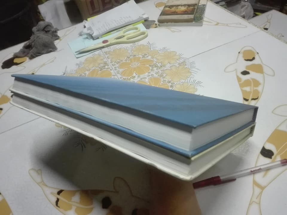 อนุสรณ์ในงานพระราชทานเพลิงศพ -นาวาอากาศโท ทินกร พันธุ์กระวี + คุณหญิงวิบูลวรรณ พันธุ์กระวี (ขายรวม 2 เล่ม) **สินค้าหมด**