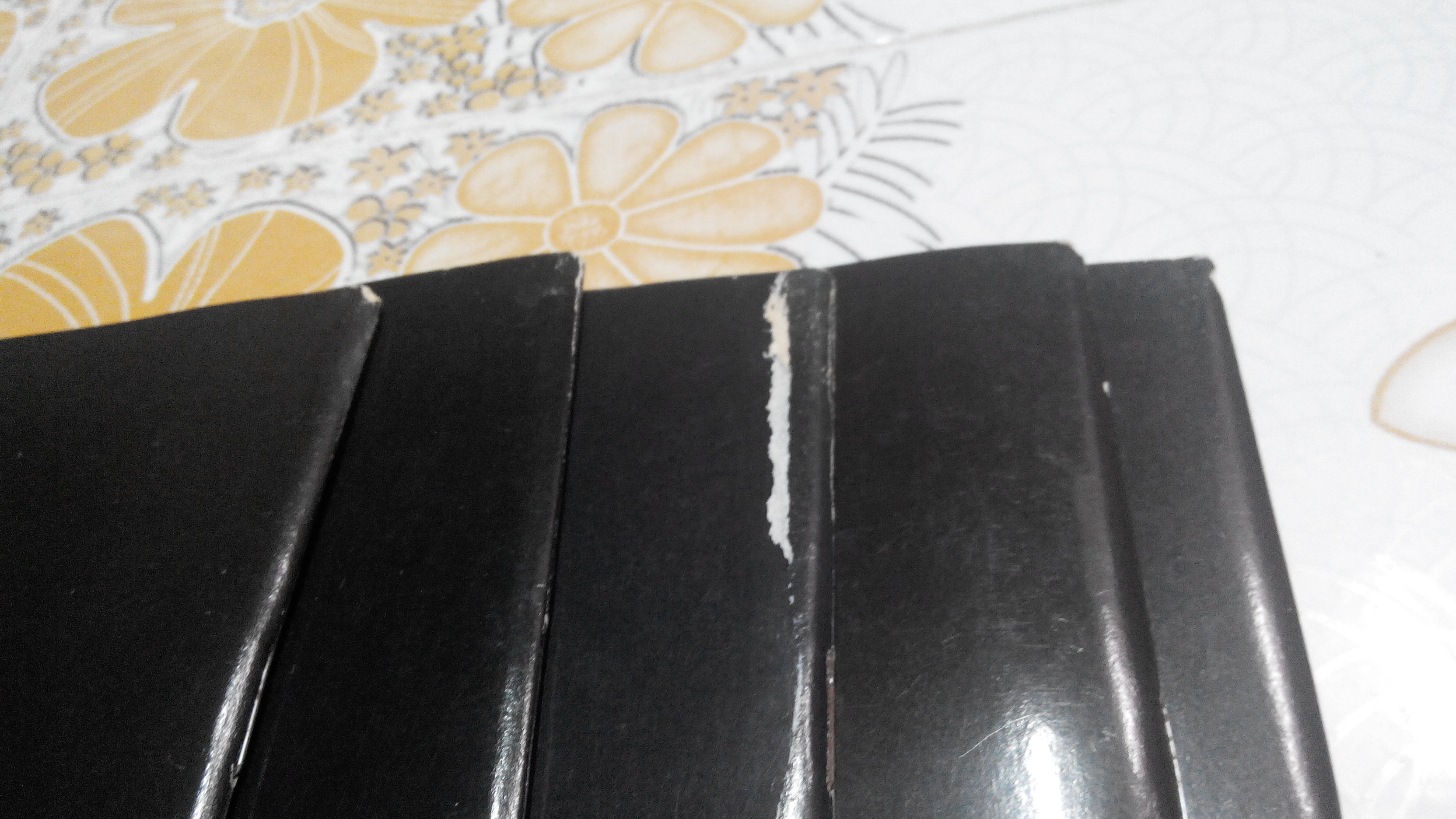 เครื่องถม เครื่องแก้ว เครื่องกระเบื้อง เครื่องพิพิธภัณฑ์ เครื่องทองและเครื่องเงิน ที่จัดแสดง ณ พระที่นั่งวิมานเมฆ พระราชวังดุสิต **สินค้าหมด**