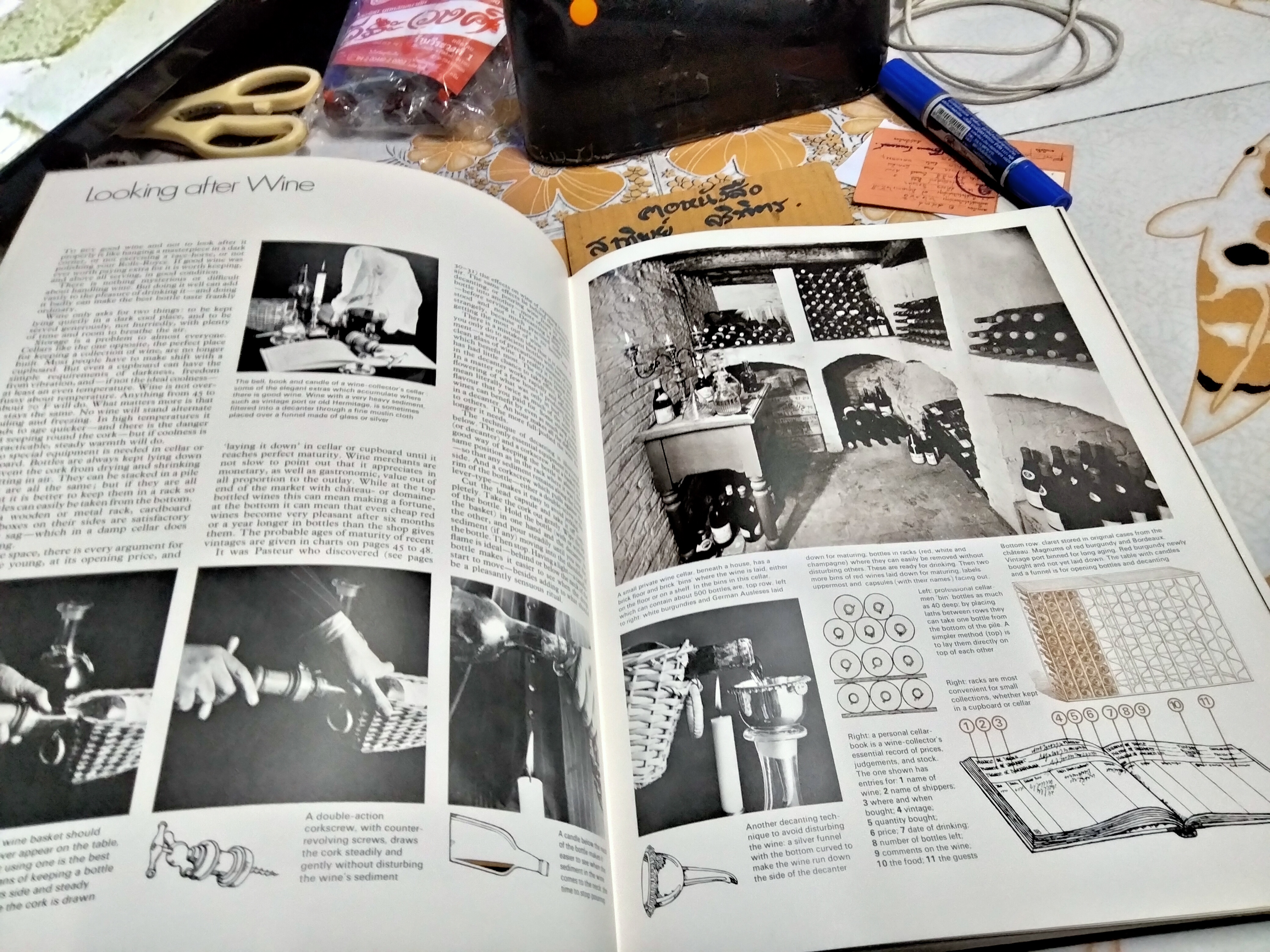 THE WORLD ATLAS OF WINE A Complete Guide to The Wine and Spirits of the World HUGH JOHNSON, printed 1975