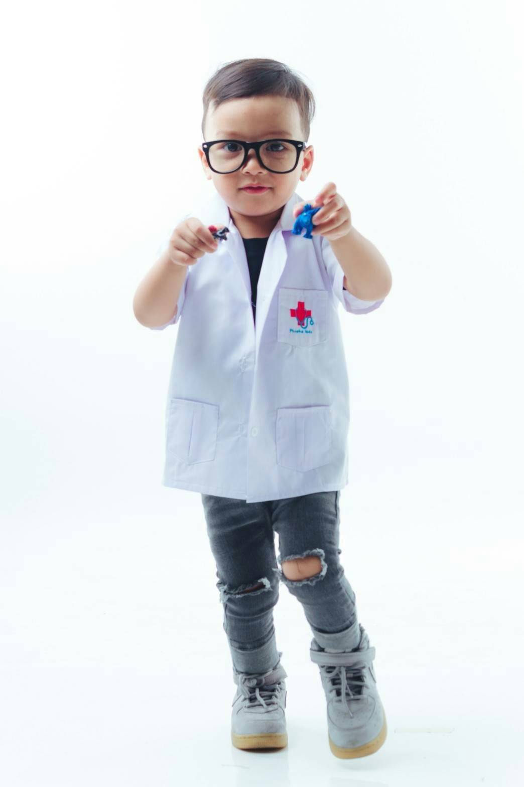 เสื้อกาวน์หมอ เด็ก