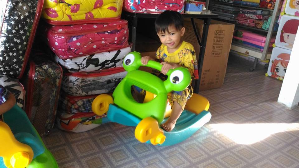 สไลเดอร์ แปลงร่างม้าโยกเยกกบ