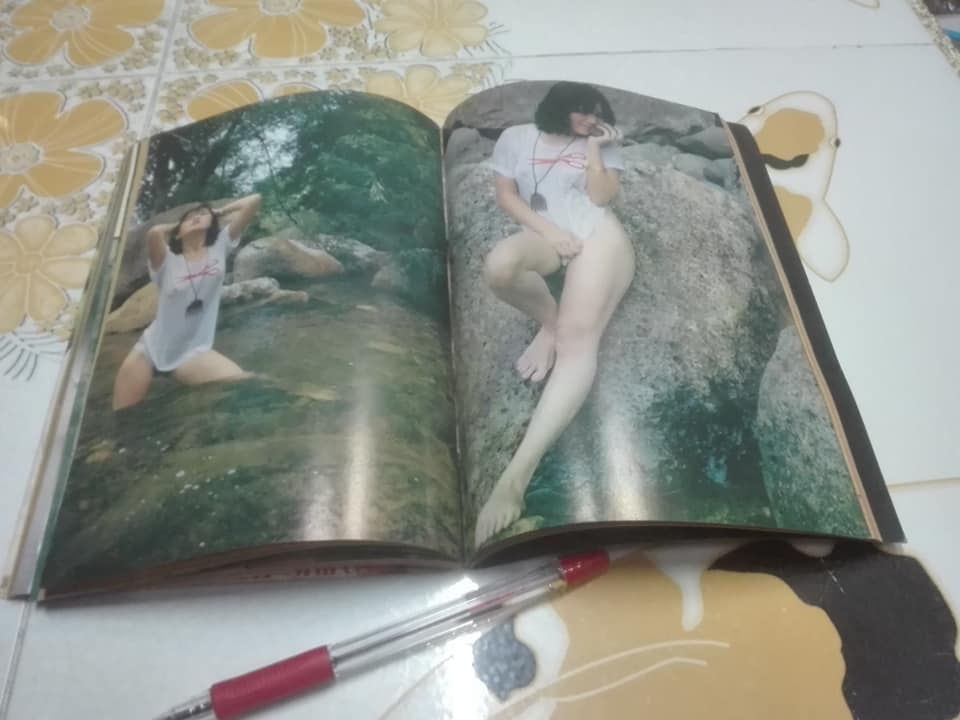 นิตยสาร หนุ่มสาวฉบับมินิ ฉบับปฐมฤกษ์ (สิงหาคม-ตุลาคม 2523) ปก สุพรรณี จิตต์เที่ยง **สินค้าหมด**