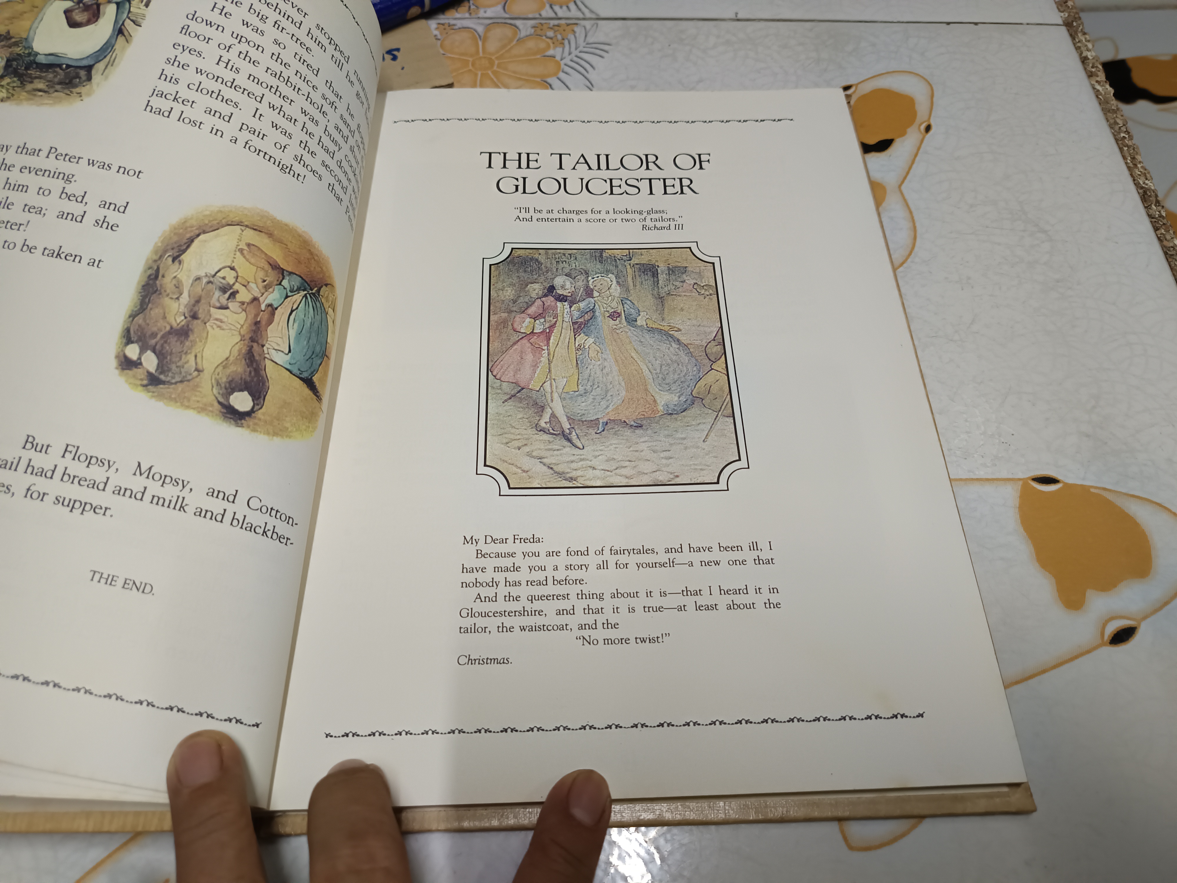 Giant Treasury of Peter Rabbit by Beatrix Potter New York: Derrydale Books, 1980. Early Edition.