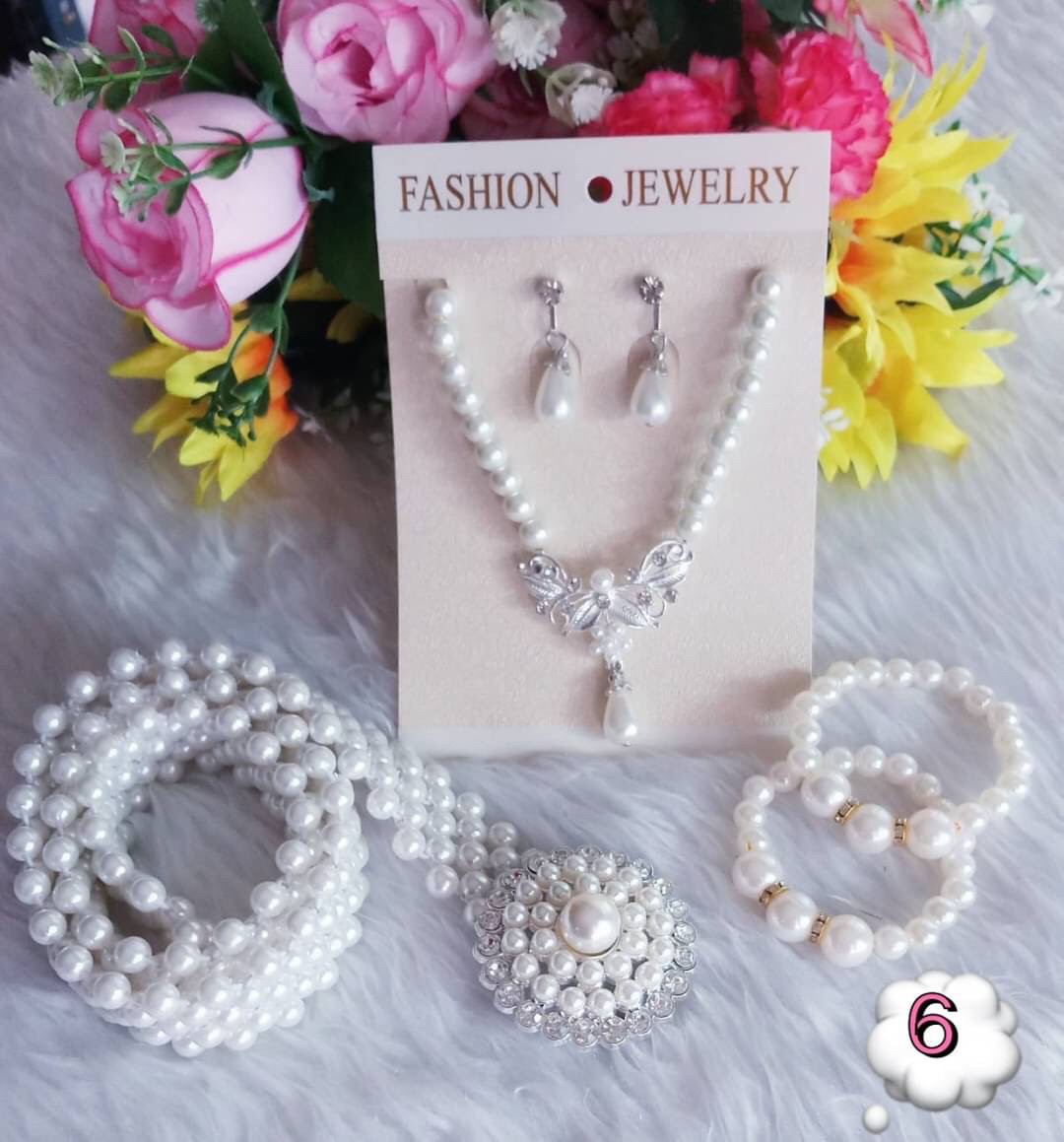 เครื่องประดับมุก ชุดไทยเด็ก