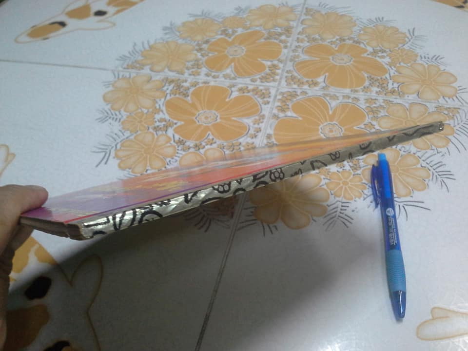 หนังสือการ์ตูน ชุด A Little Golden Book Walt Disnes's - Aladdin The Magic Carpet Ride