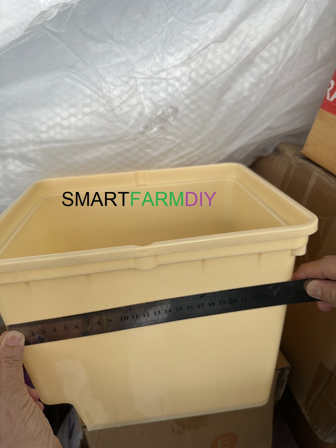 ถังปลูกไฮโดร dutch bucket 1 รูใหญ่ สีครีม