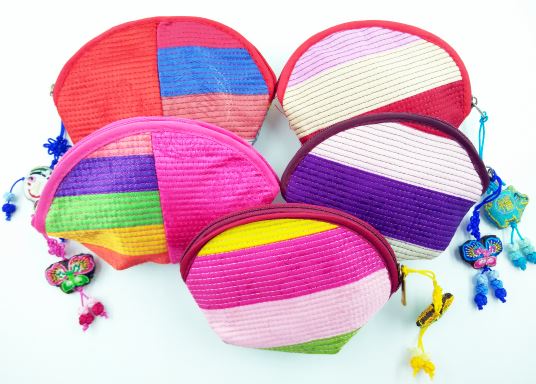 กระเป๋าเกาหลี กระเป๋าพื้นบ้านเกาหลีแถบสีหัตถกรรม กระเป๋าเกาหลีใส่เหรียญ 한국 민속 컬러 스트립 수공예 동전 지갑 클러치 가방, 보관 가방 동전 가방 관광 기념품