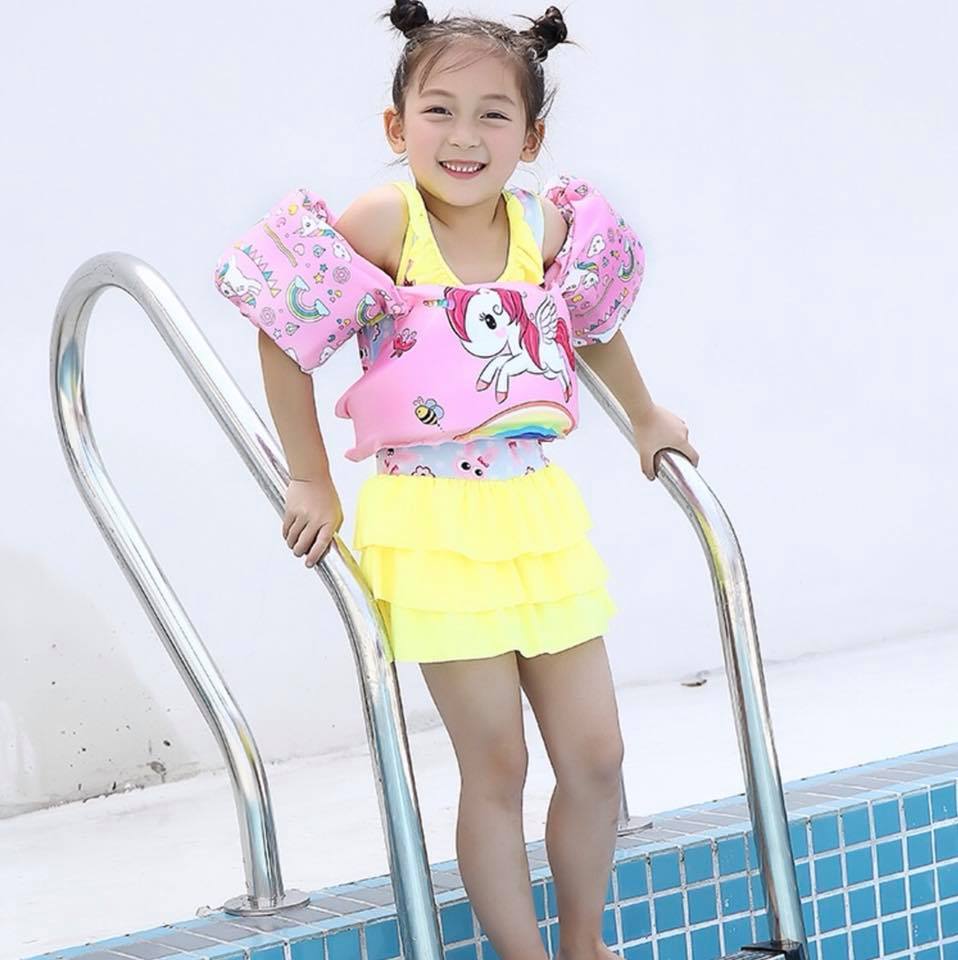 ชูชีพว่ายน้ำสำหรับเด็ก