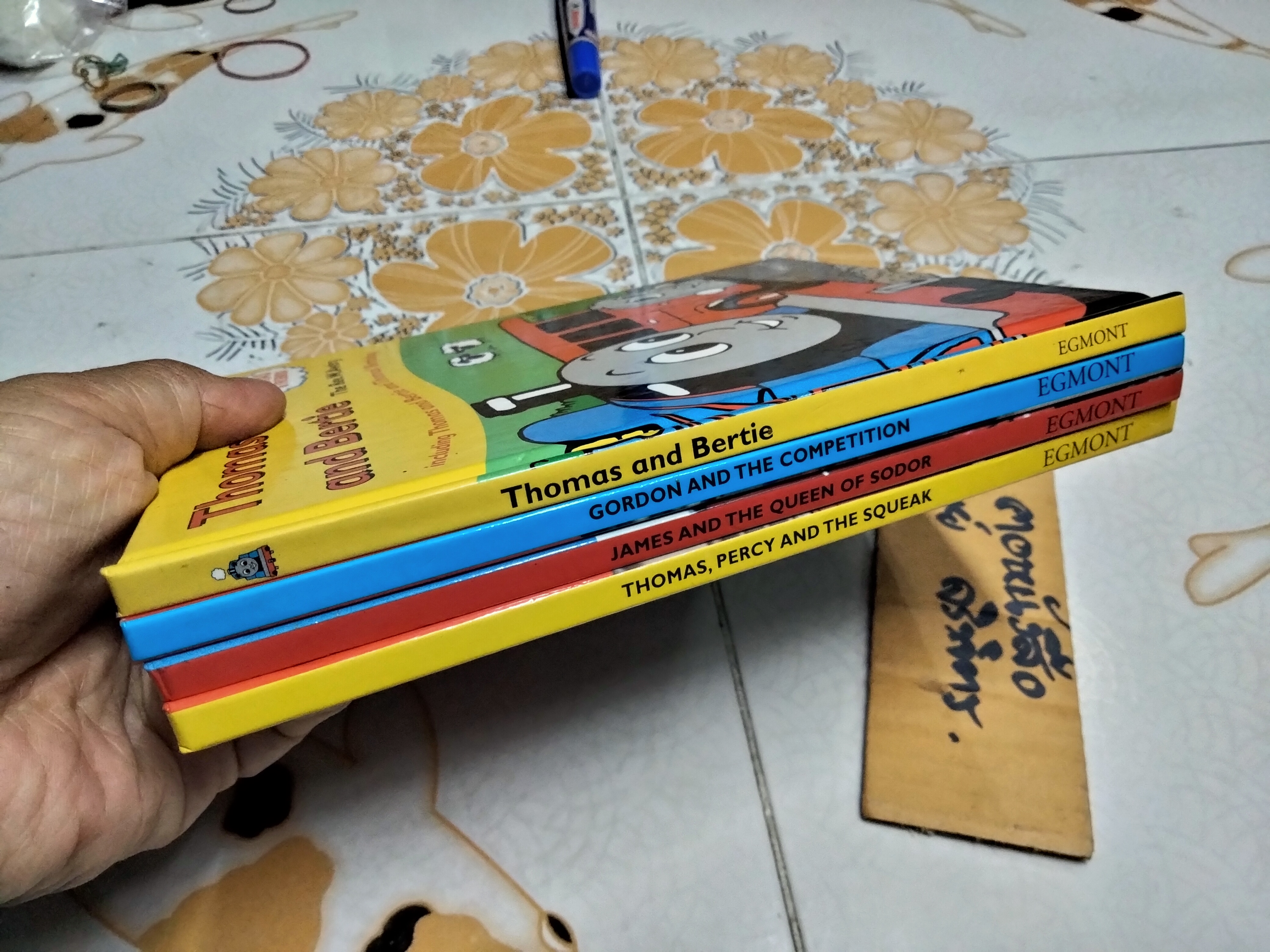 THOMAS & FRIENDS ภาษาอังกฤษ ฉบับปกแข็ง (ขายรวม 4 เล่ม)