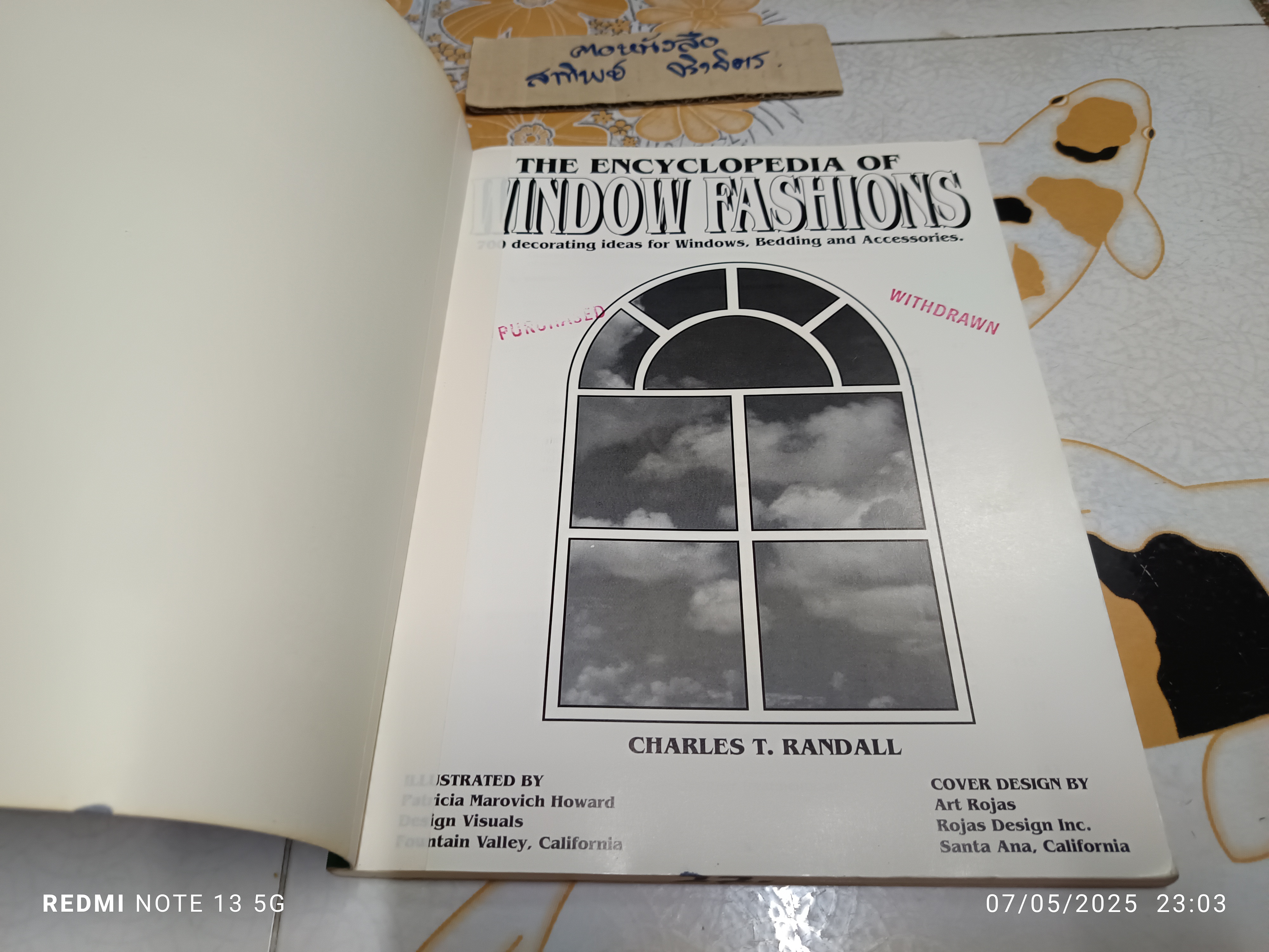 The Encyclopedia of Window Fashions by Charles T. Randall, 1992