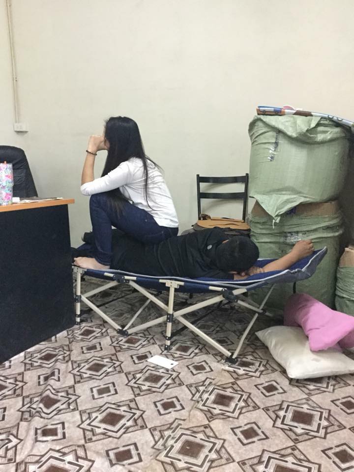 เตียงนอนรุ่นพกพา