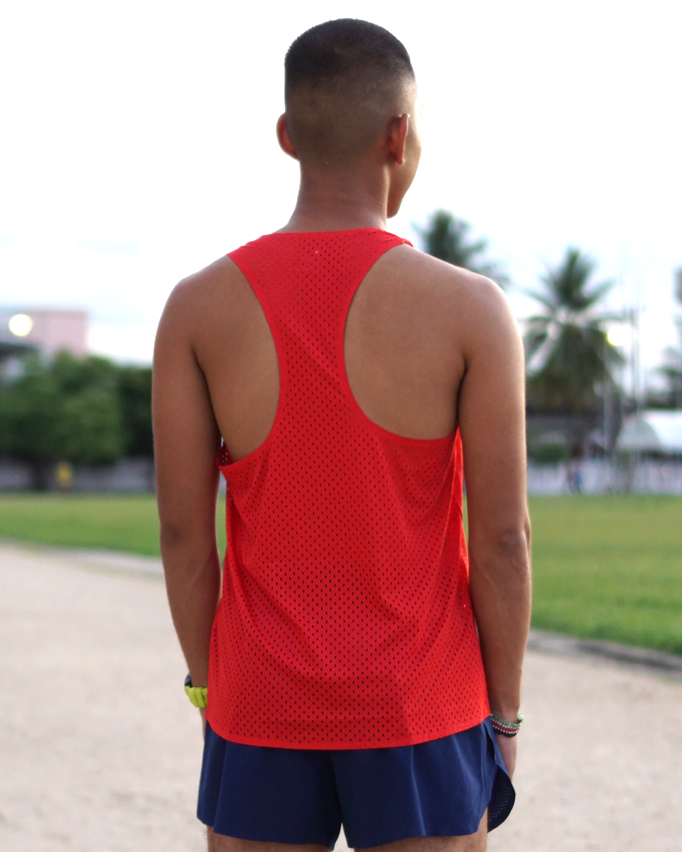 เสื้อกล้ามวิ่ง เสื้อกล้ามออกกำลังกายน้ำหนัก 61 กรัมรูระบายอากาศทั้งตัว เบา แห้งเร็ว (S27)