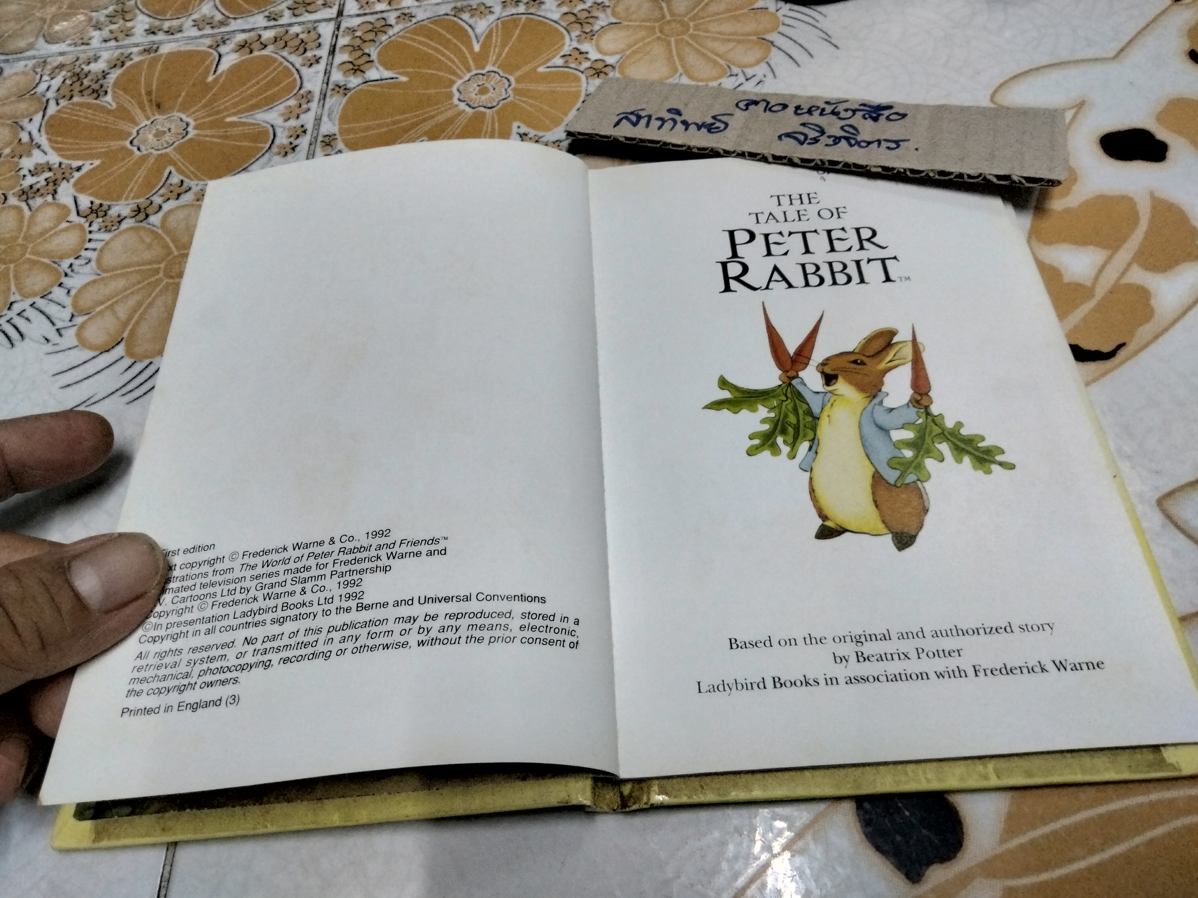 The Tales of Peter Rabbit, Beatrix Potter, Ladybird Books Ltd., **สินค้าหมด**