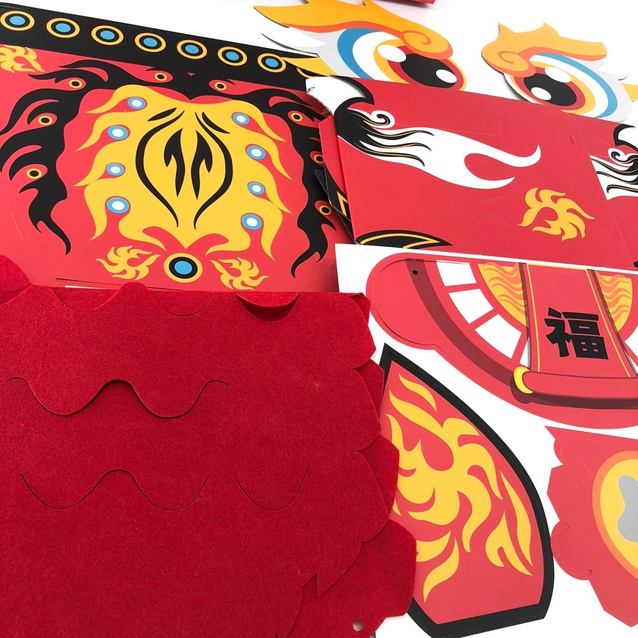 หัวสิงโตมาสคอสเชิดสิงโต