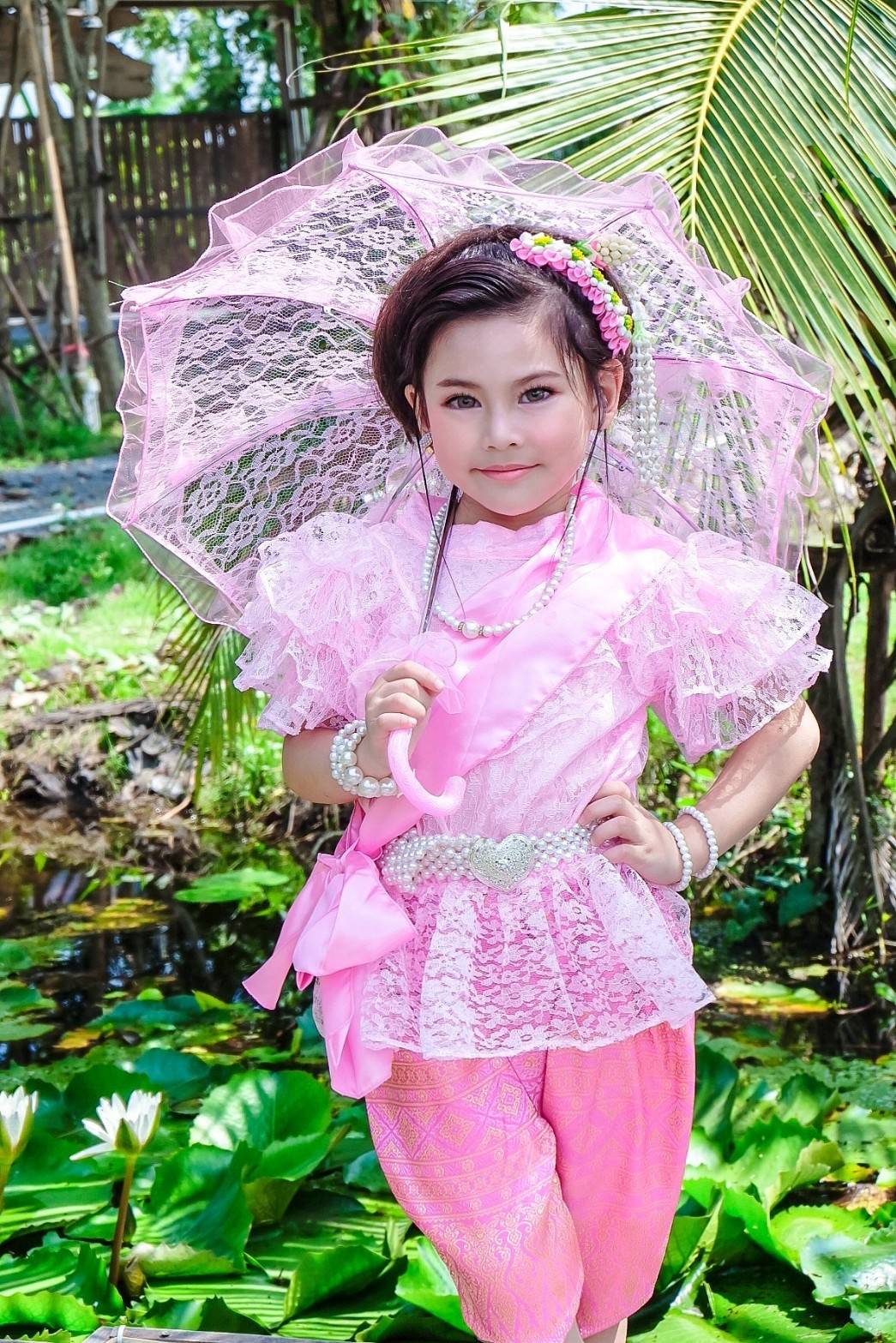 ชุดไทยเด็กหญิง รัชกาลที่ 5 ลูกไม้พาสเทล