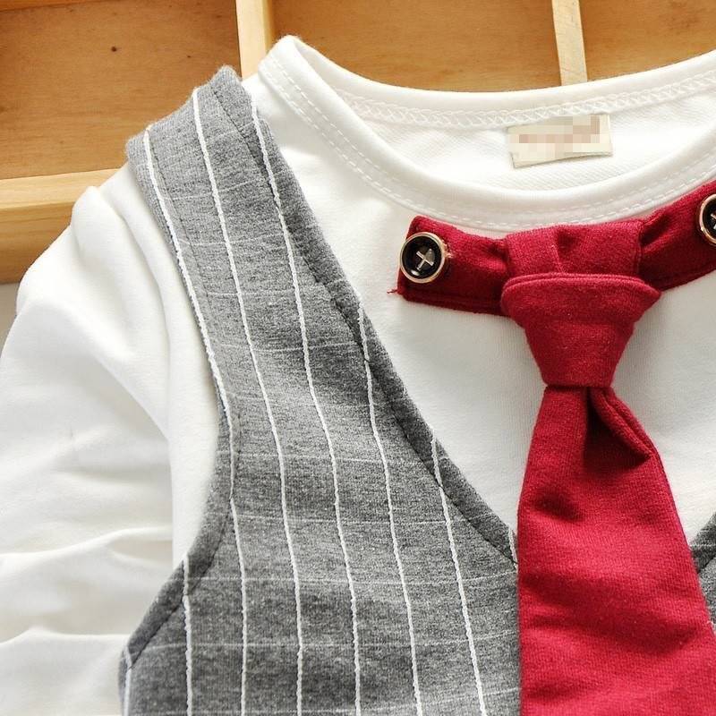 ชุด set หนุ่มน้อยสุดเท่ห์ โทนเทาขาว