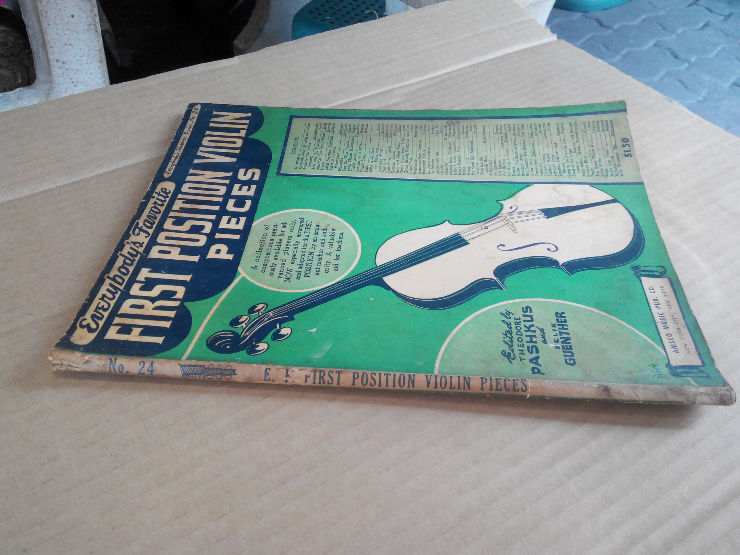 First Position Violin Pieces (Everybody's Favorite Series, No. 24)