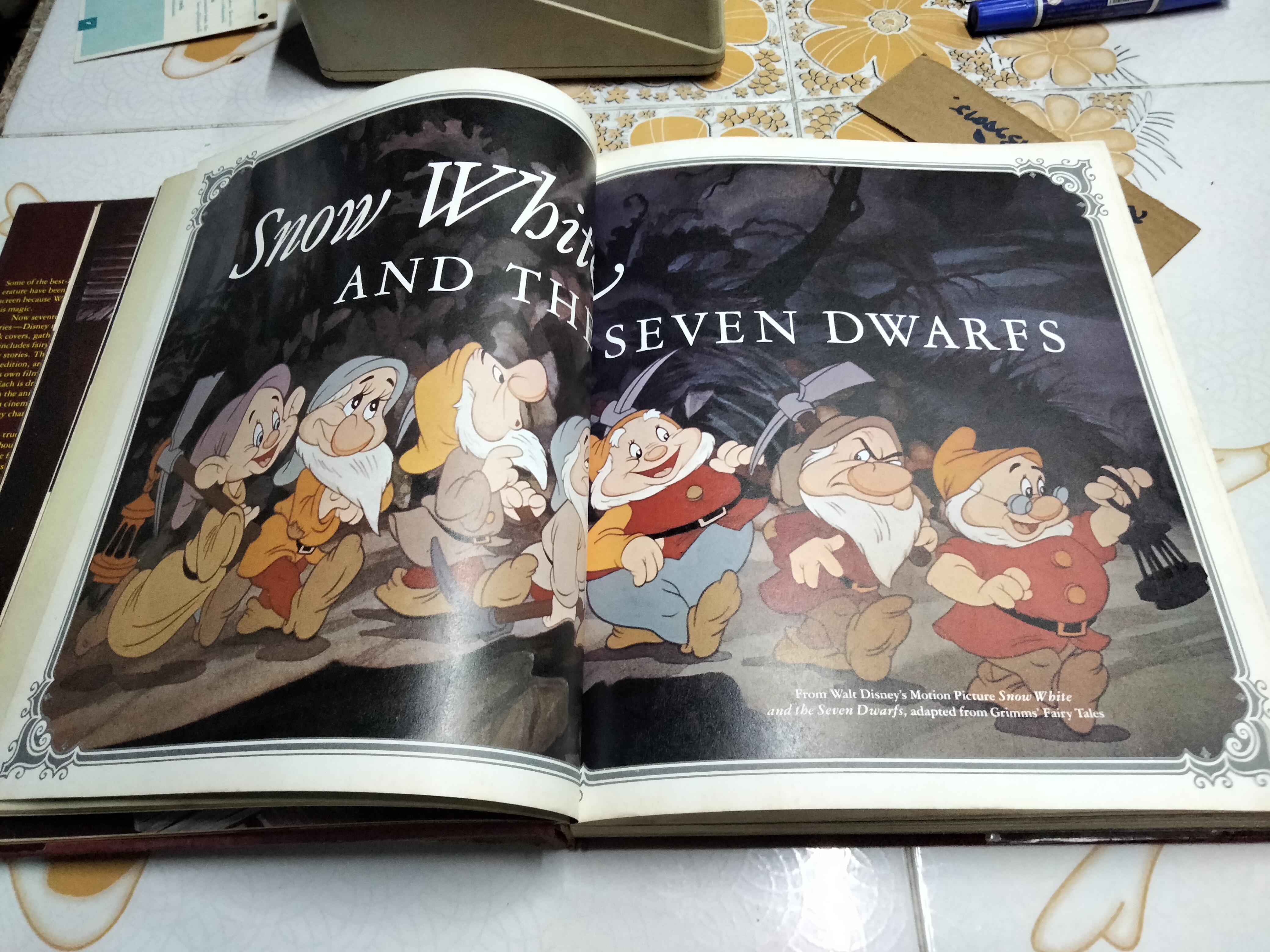 WALT DISNEY'S TREASURY OF CHILDREN'S CLASSICS พิมพ์ปี ค.ศ.1979 , vintage