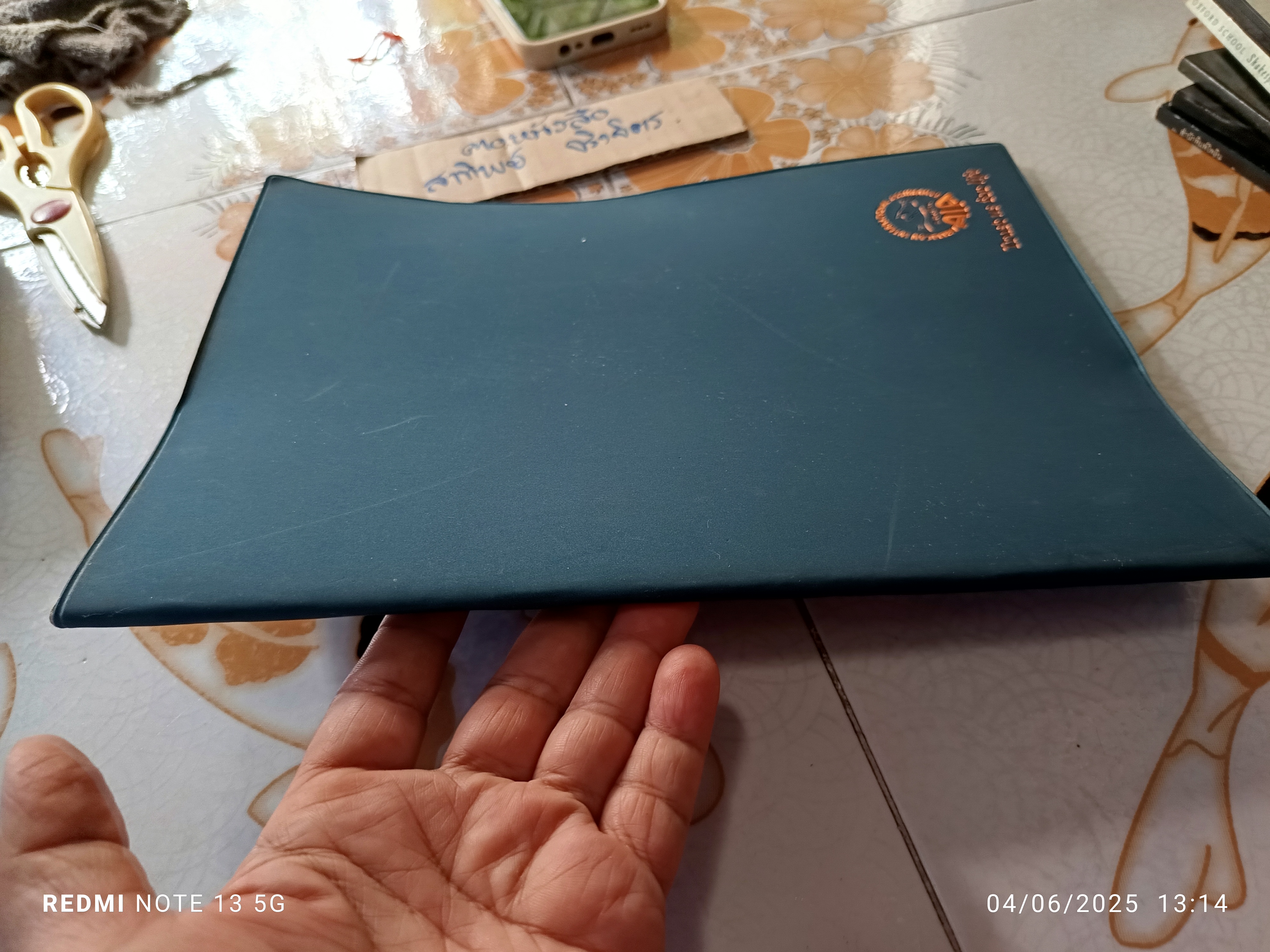 สมุดไดอารี A.I.A. เอ.ไอ.เอ.ปี.2547.. จิตรกรรมฝาผนังพระอุโบสถ วัดตรีทศเทพวรวิหาร