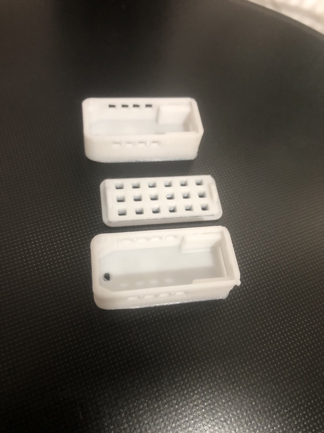 ตัวครอบเซนเซอร์ DHT22 สีขาว