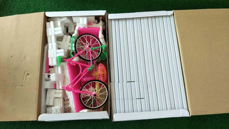 บ้านตุ๊กตาหลังใหญ่