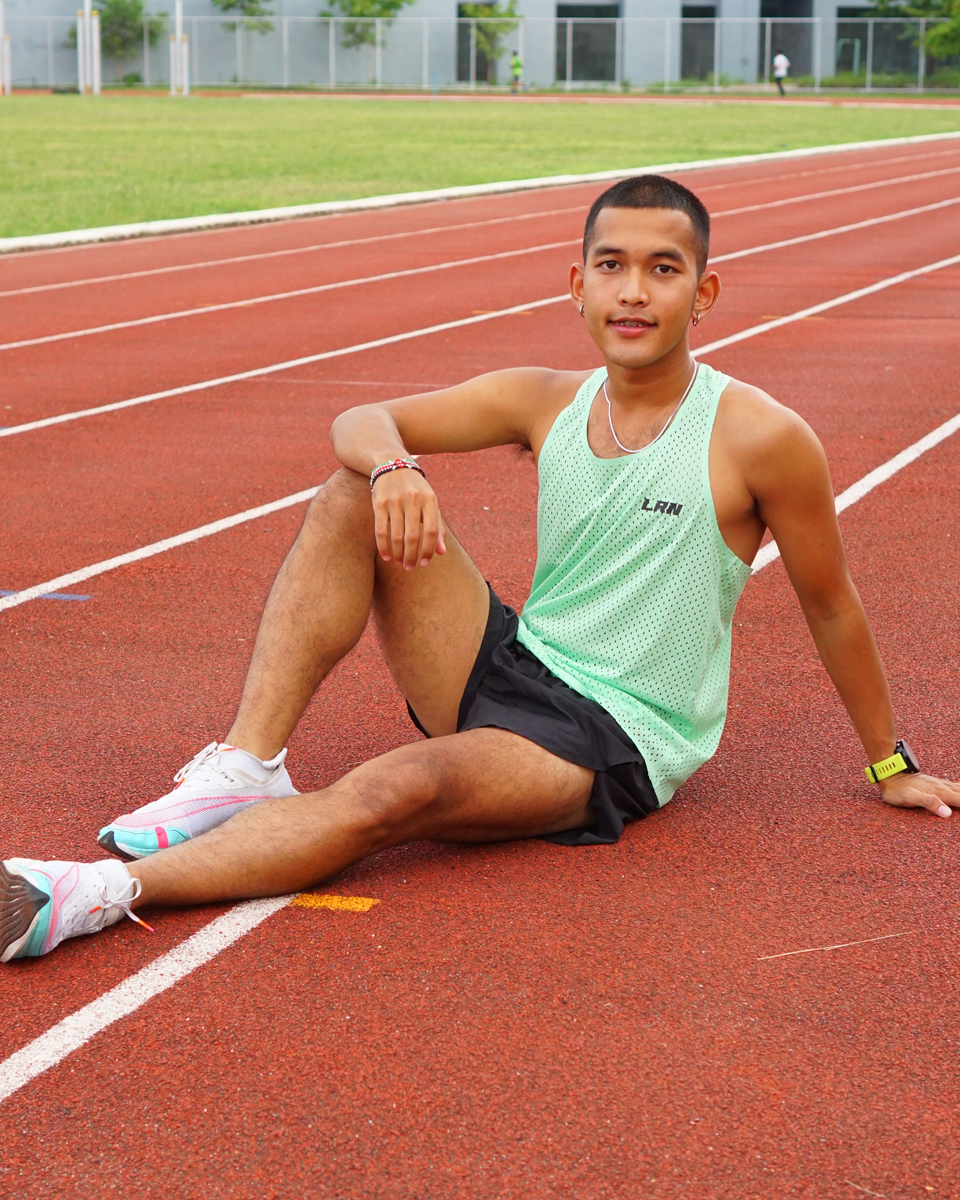 เสื้อกล้ามวิ่ง เสื้อกล้ามออกกำลังกายน้ำหนัก 61 กรัมรูระบายอากาศทั้งตัว เบา แห้งเร็ว (S27)