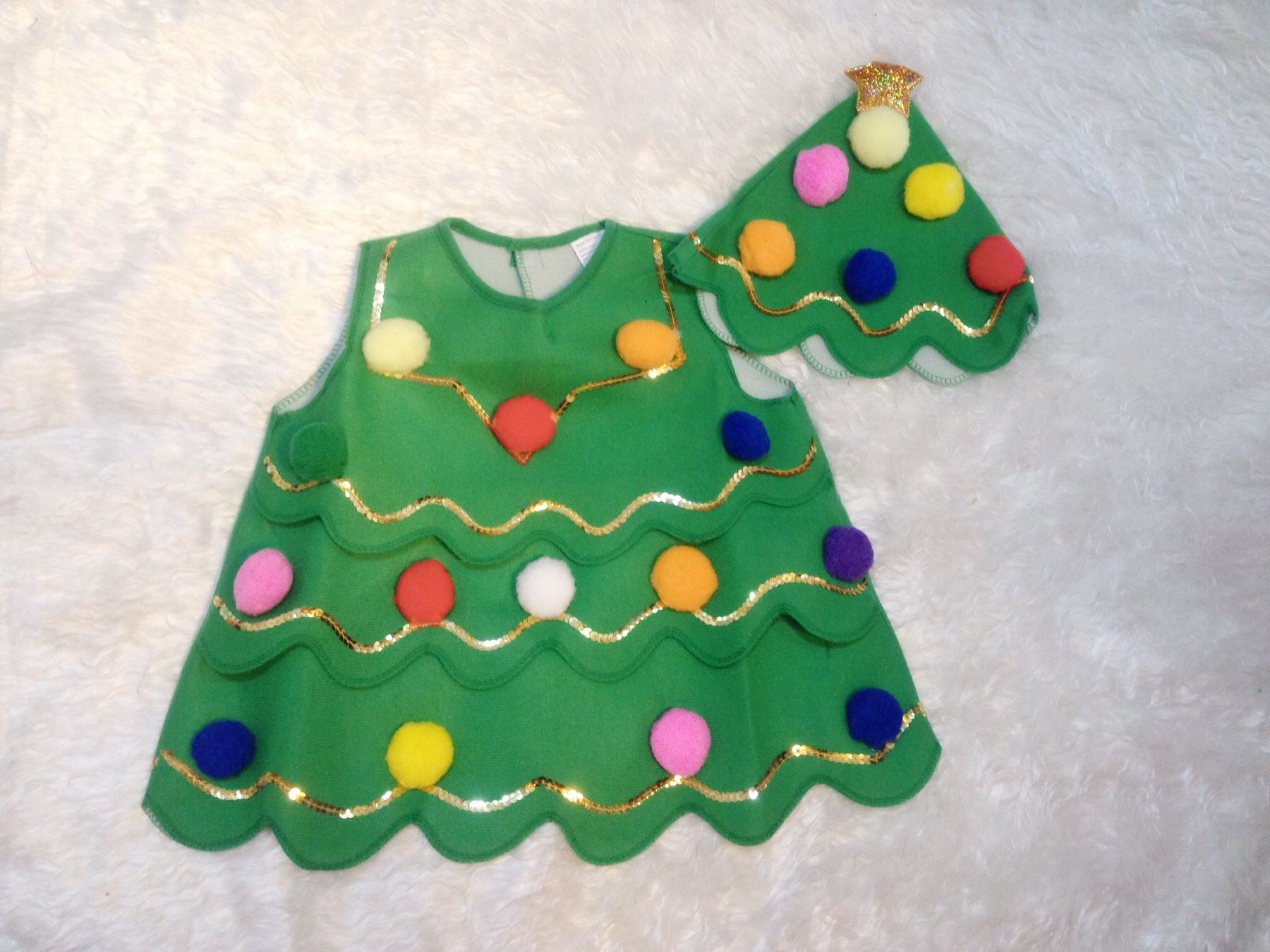 ชุดเด็กต้นคริสมาสต์